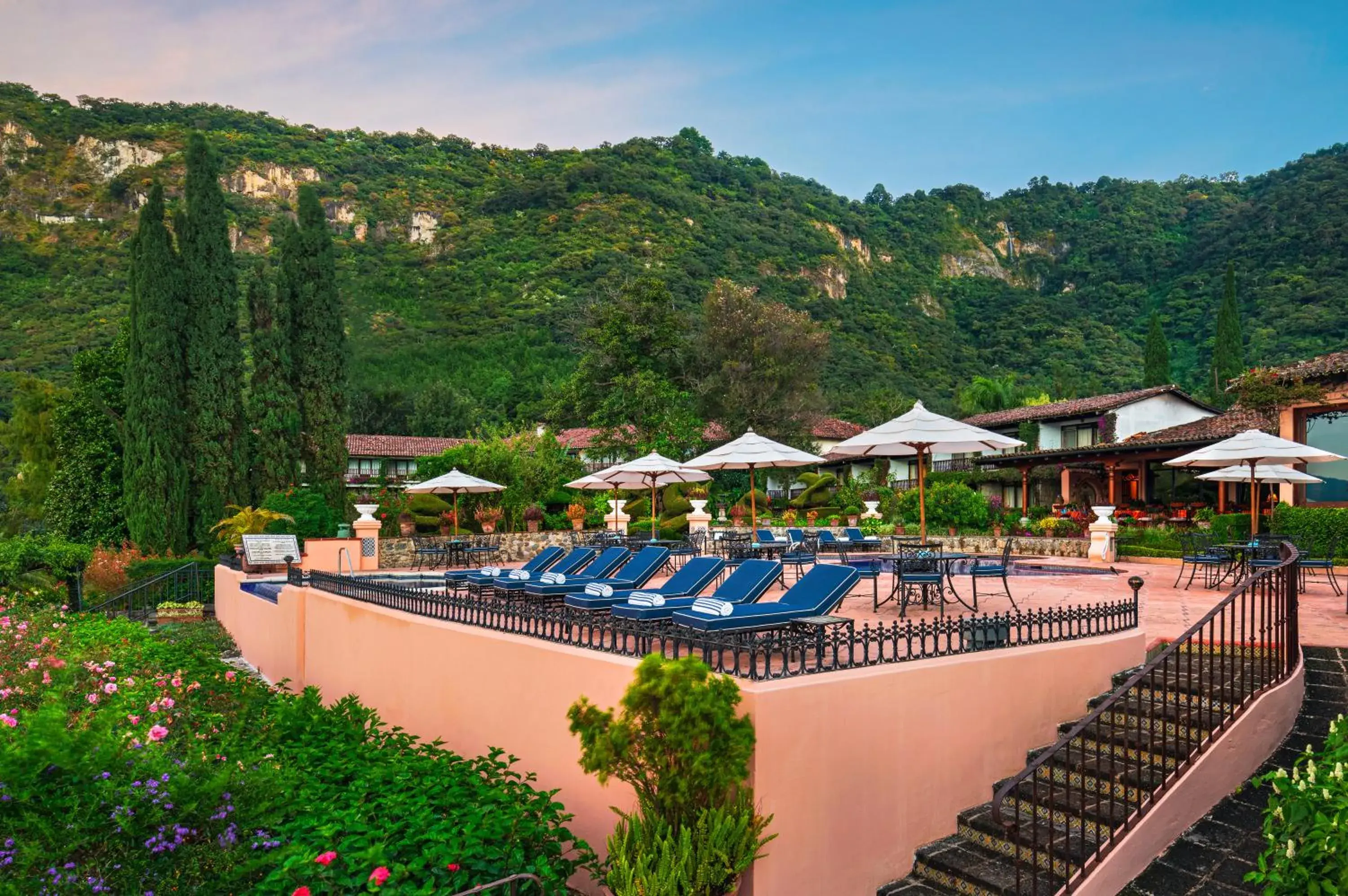 Property building in Hotel Atitlan Property building in Hotel Atitlan