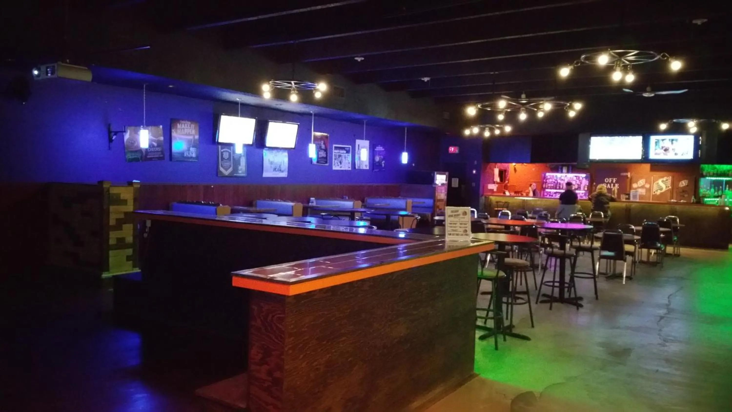 Lounge or bar, Lounge/Bar in Howard Johnson by Wyndham Melville