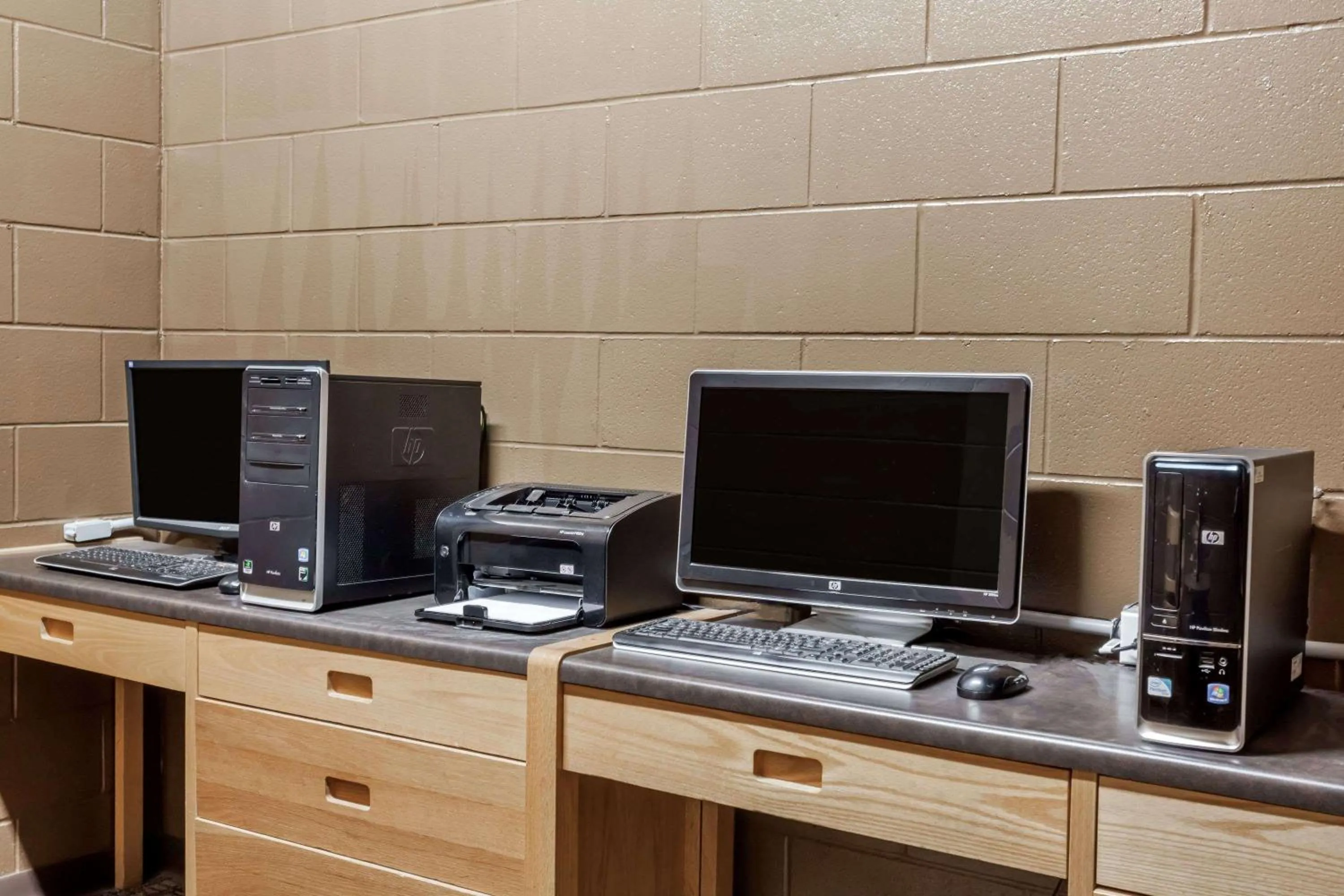 On site in Howard Johnson by Wyndham Melville