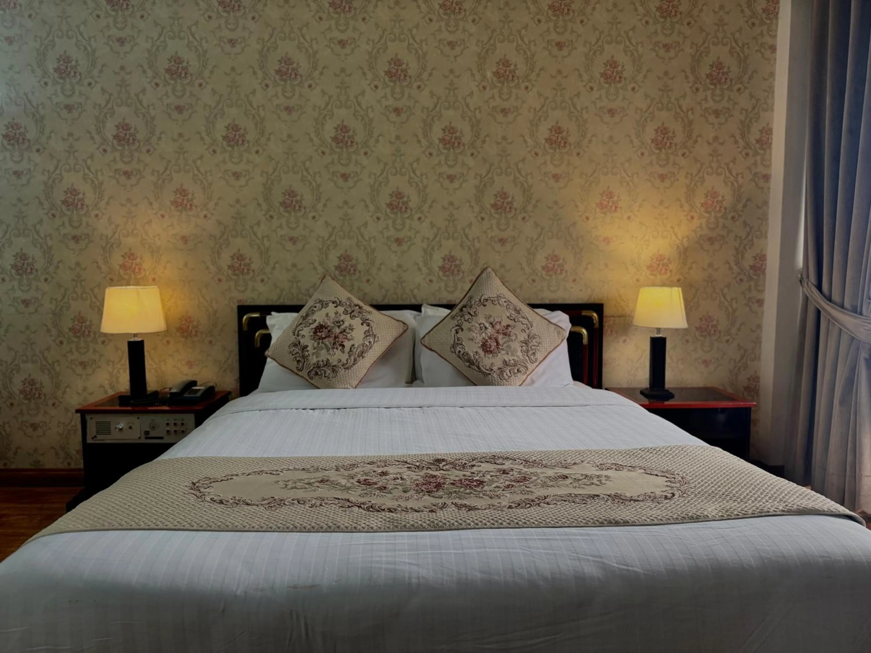 Bed in Hotel de Papae