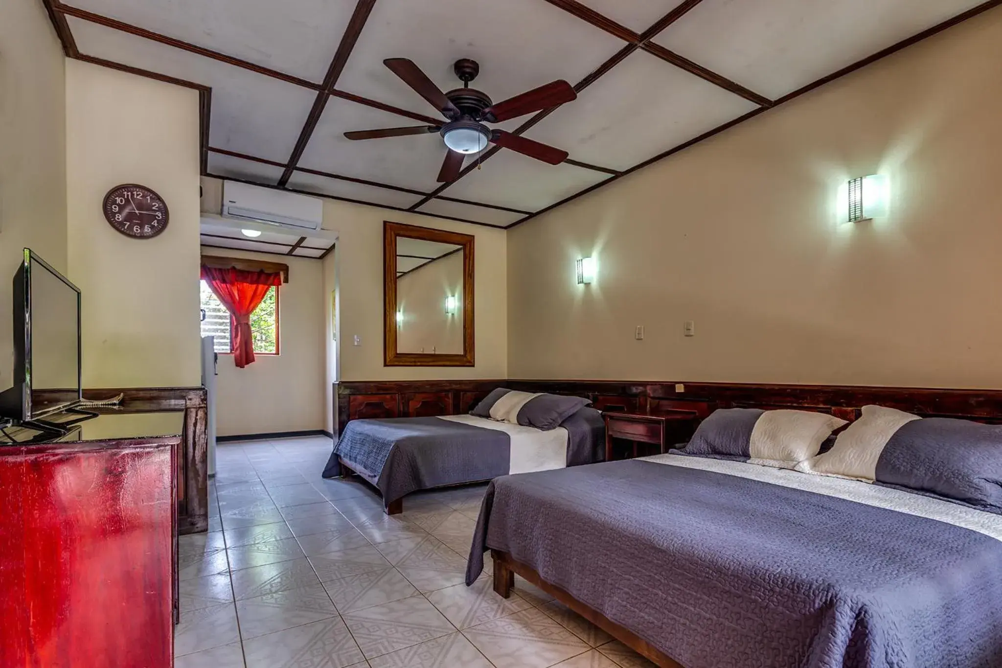 Photo of the whole room, Bed in Hotel Mar de Luz Photo of the whole room, Bed in Hotel Mar de Luz