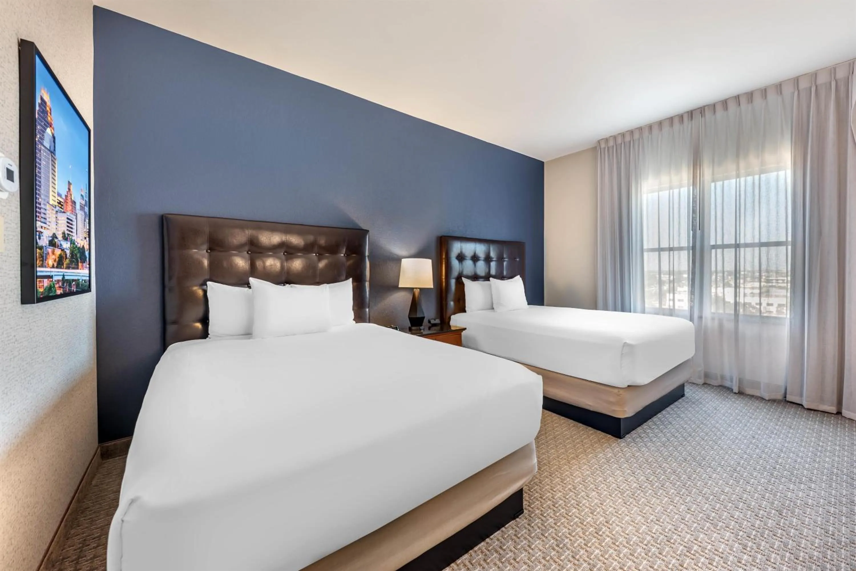 Bedroom, Bed in Drury Plaza Hotel San Antonio North Stone Oak