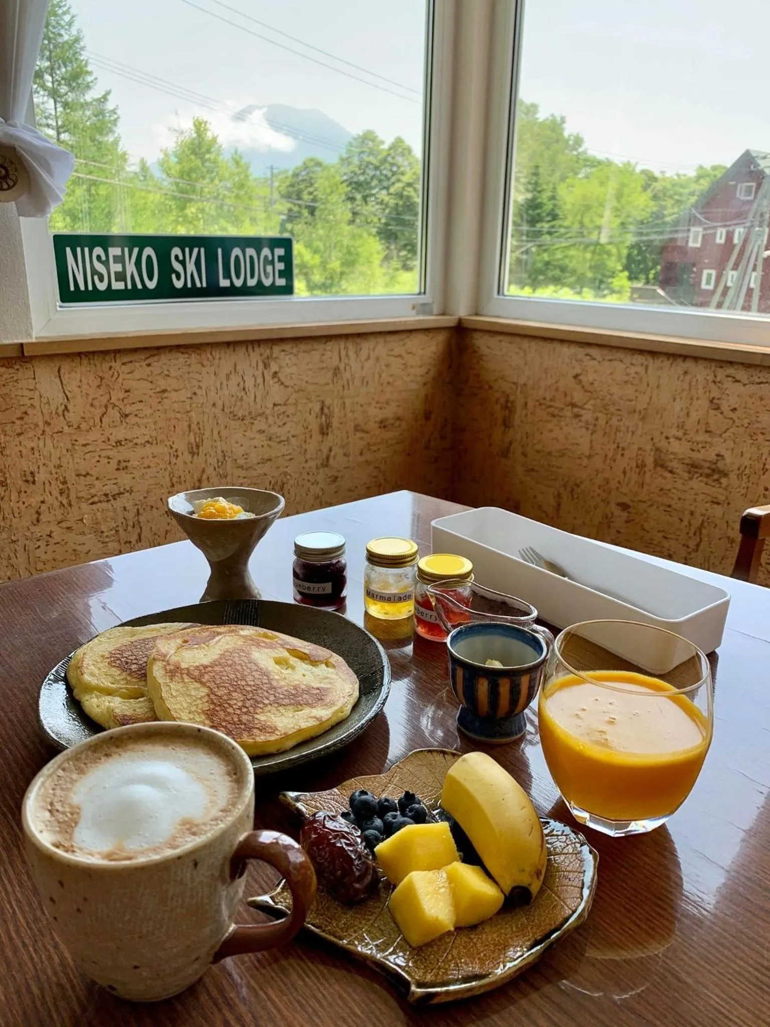 Asian breakfast in Niseko Ski Lodge - Higashiyama