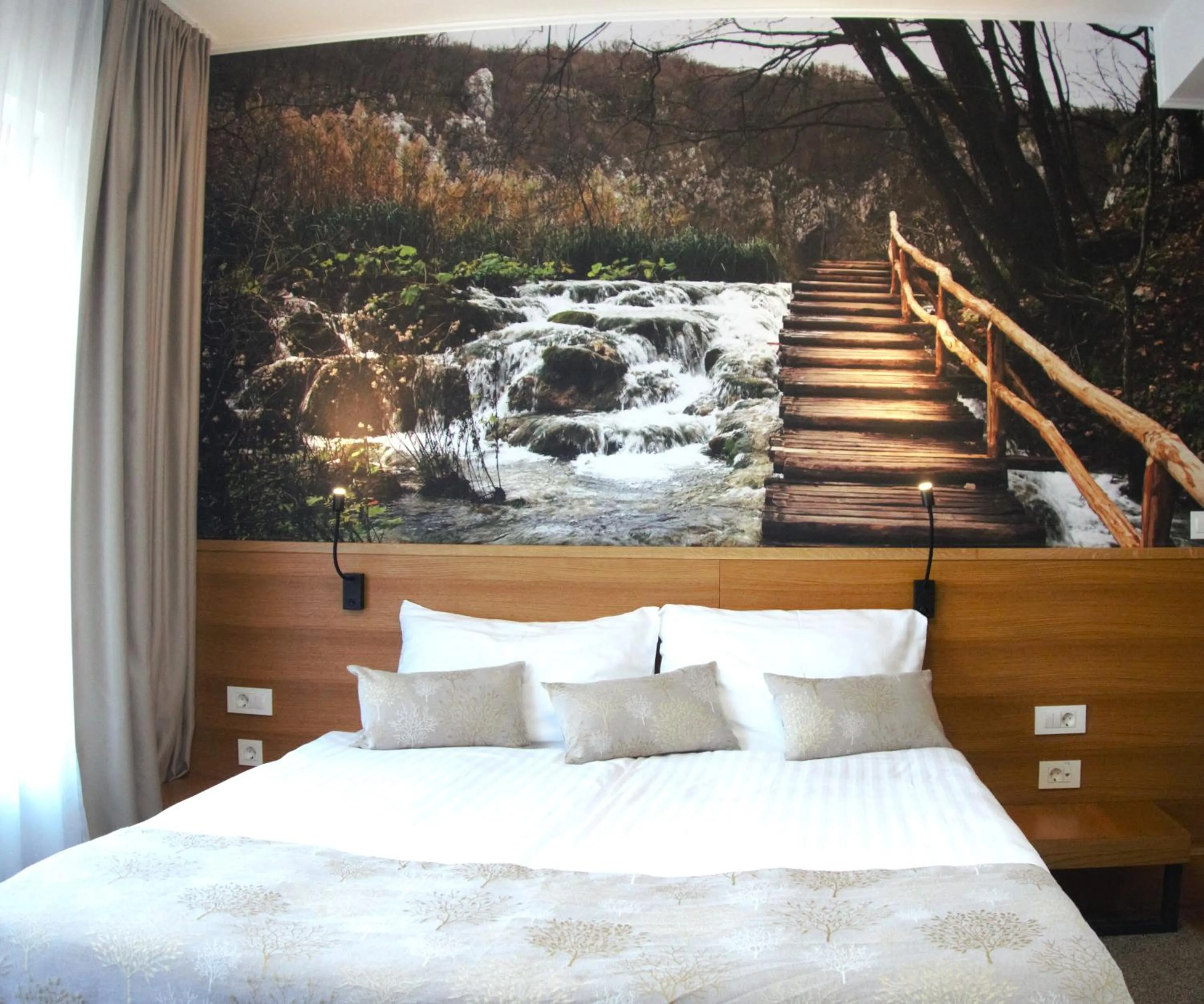 Bed in Hotel Palcich Plitvice