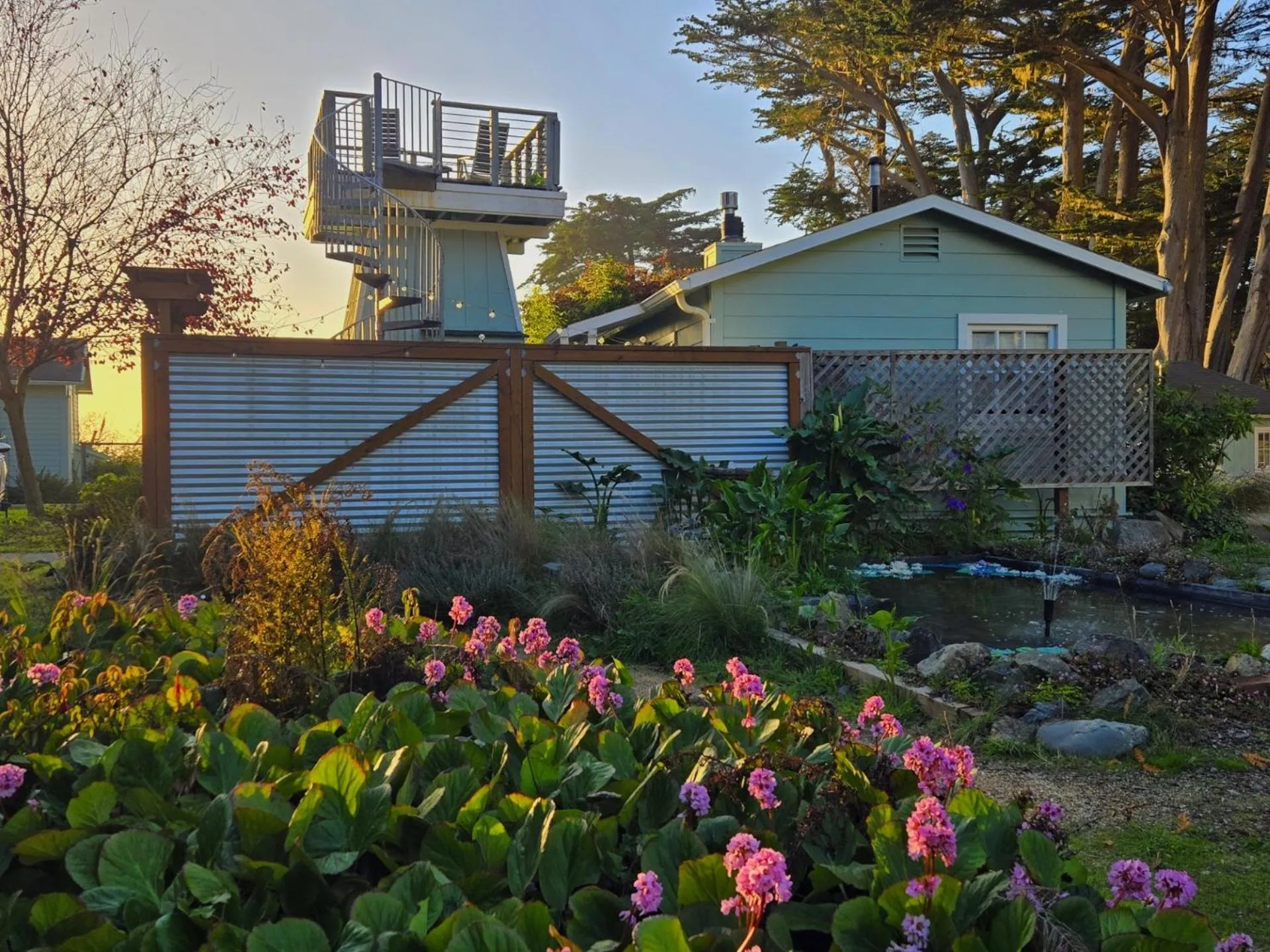 Inn at Schoolhouse Creek