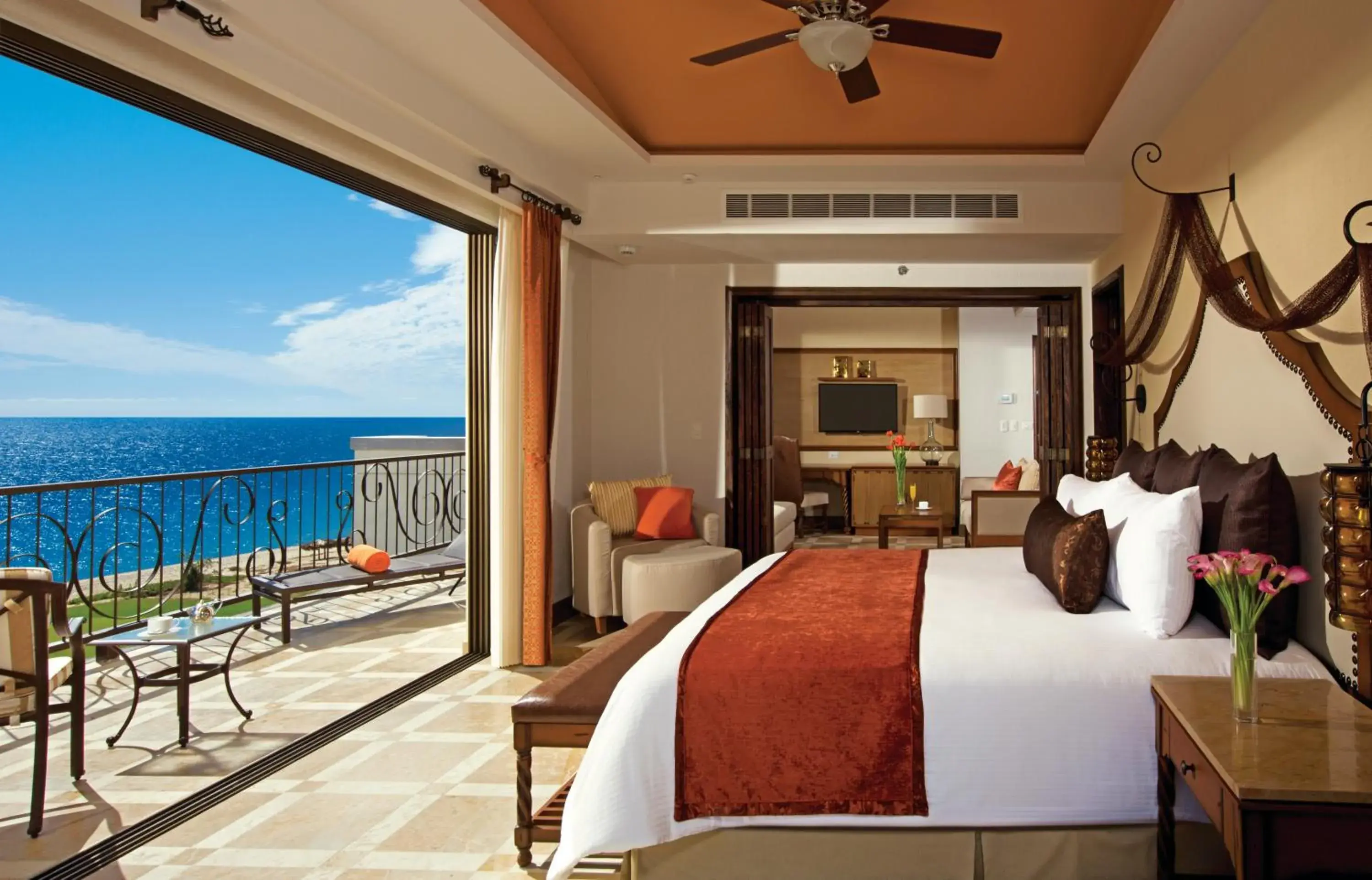 Master Suite - Ocean Front in Secrets Puerto Los Cabos Golf & Spa18+ Master Suite - Ocean Front in Secrets Puerto Los Cabos Golf & Spa18+