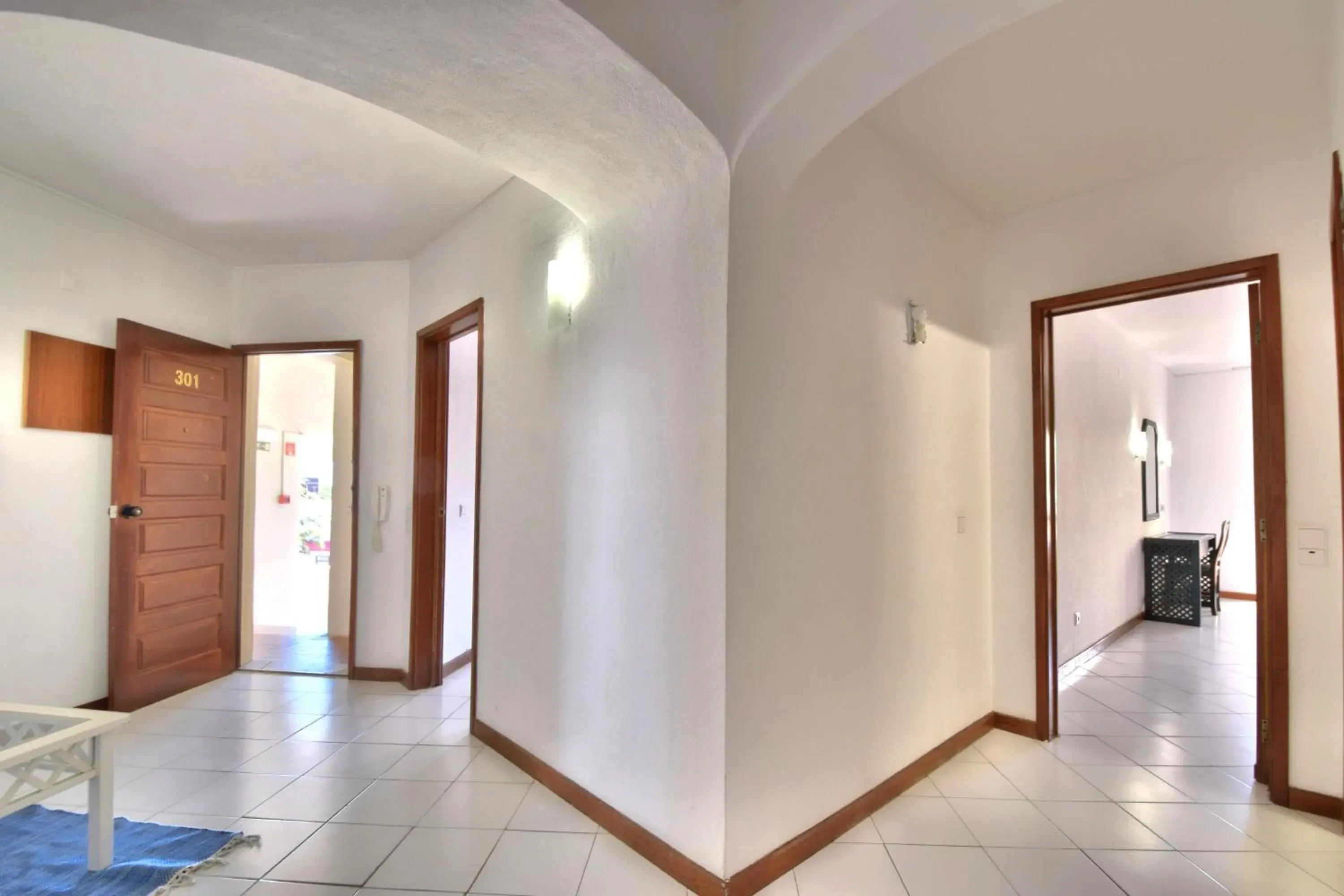 Facade/entrance in Bellavista Avenida By BeGuest Facade/entrance in Bellavista Avenida By BeGuest