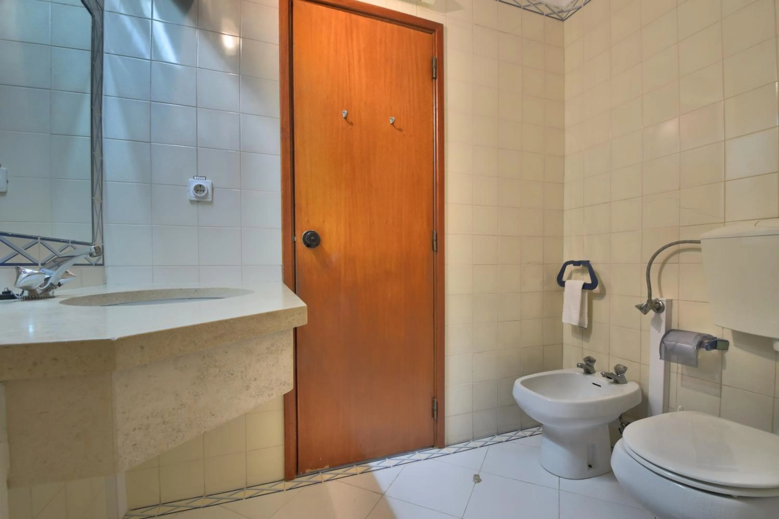 Bathroom in Bellavista Avenida By BeGuest