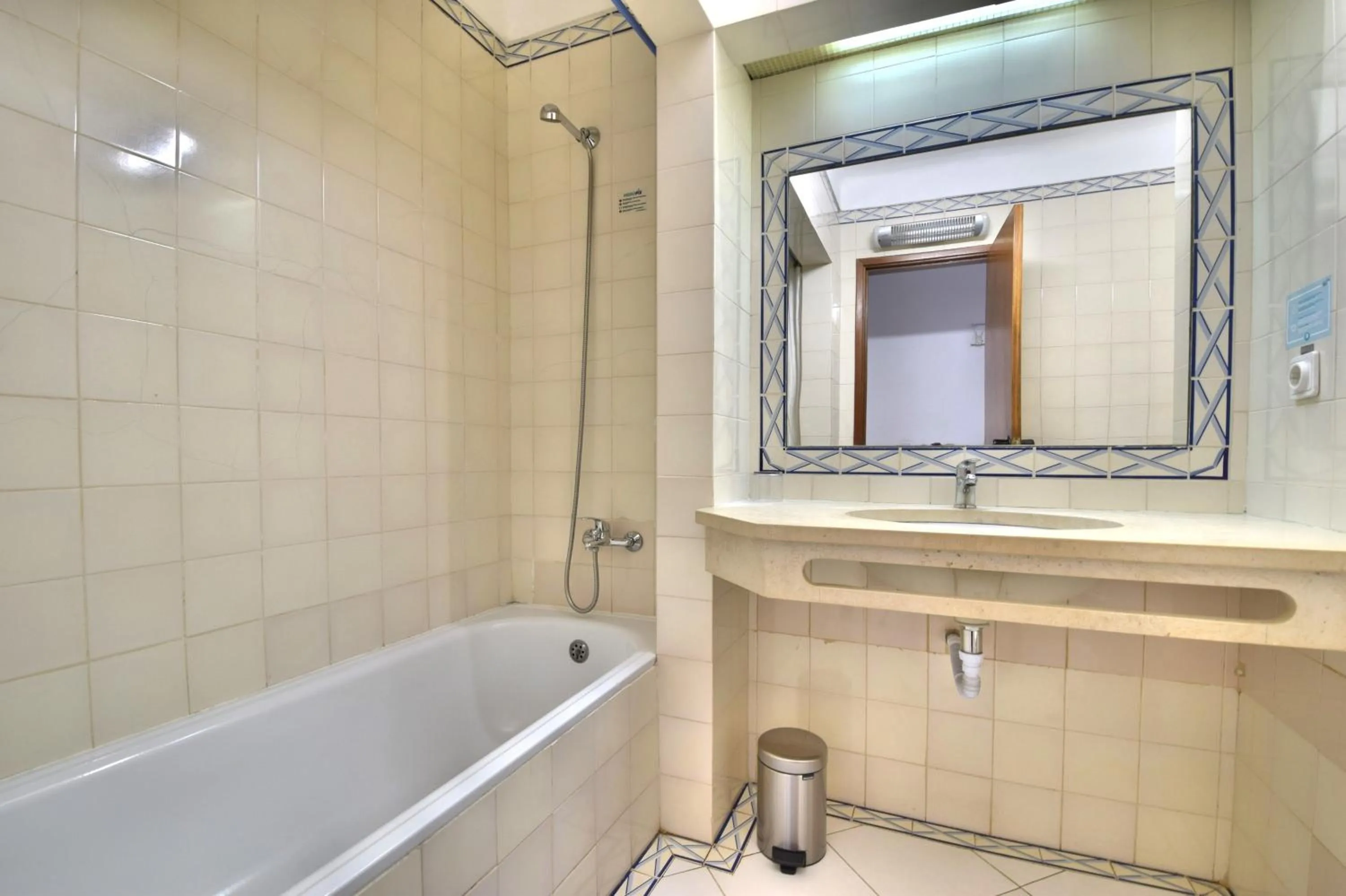 Bathroom in Bellavista Avenida By BeGuest