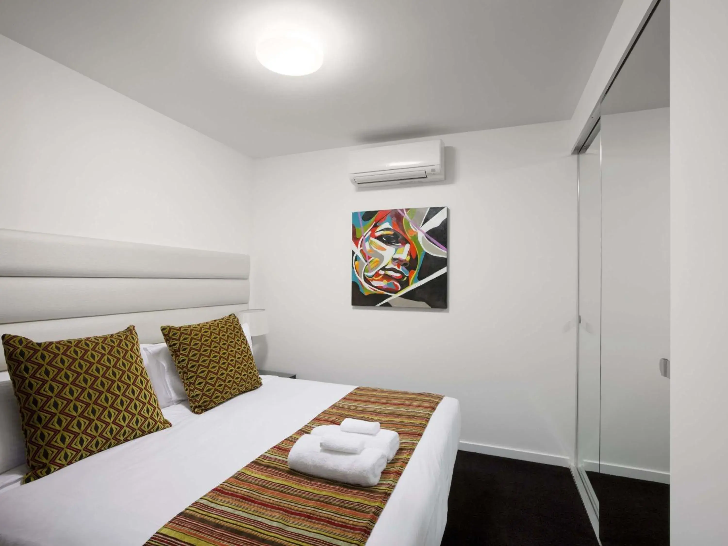 Bedroom, Bed in The Sebel Melbourne Docklands Hotel Bedroom, Bed in The Sebel Melbourne Docklands Hotel