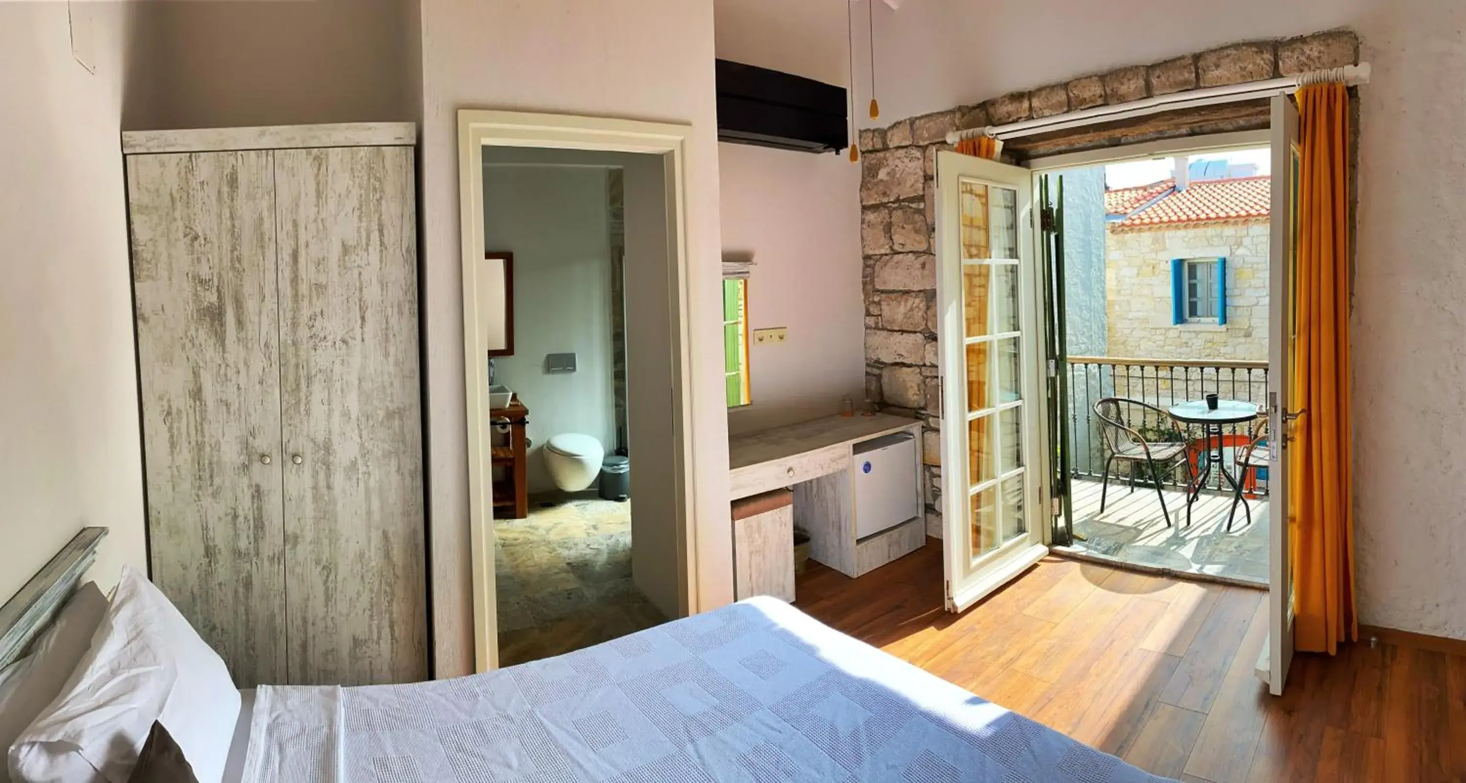 Photo of the whole room, Bed in Oberj d'Azur Alaçatı Photo of the whole room, Bed in Oberj d'Azur Alaçatı