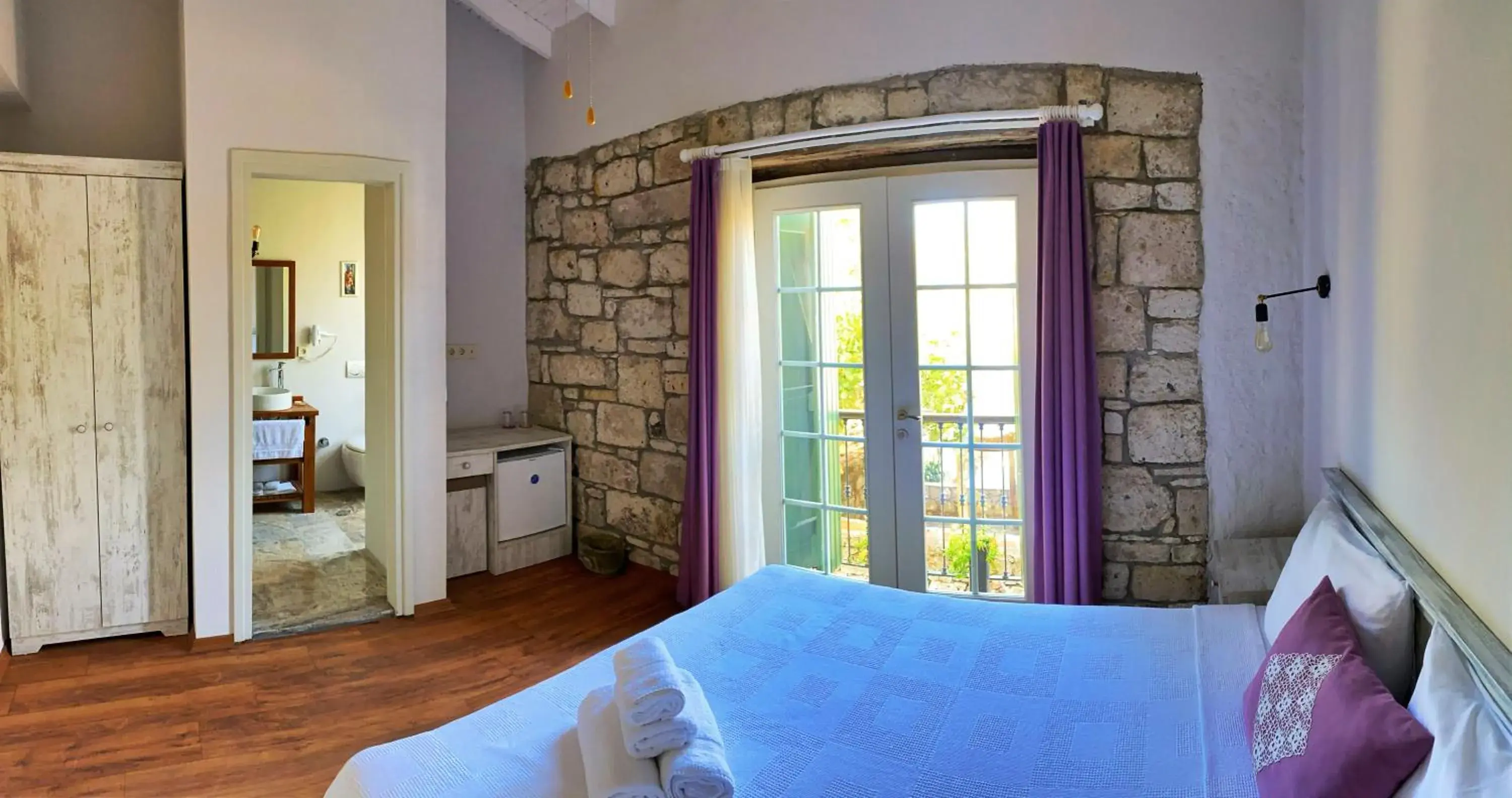 Photo of the whole room, Bed in Oberj d'Azur Alaçatı Photo of the whole room, Bed in Oberj d'Azur Alaçatı