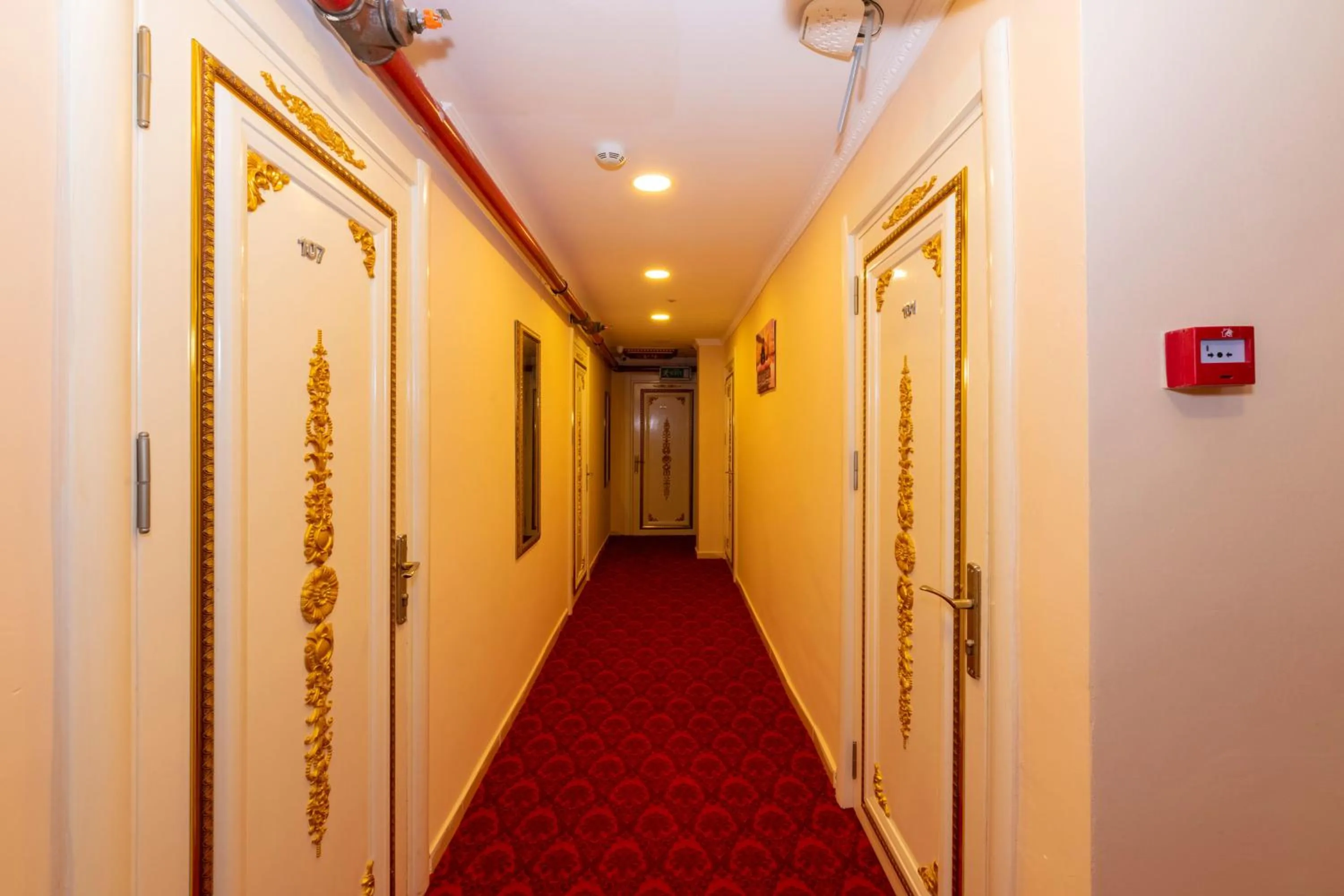 Golden Flower Pansiyon