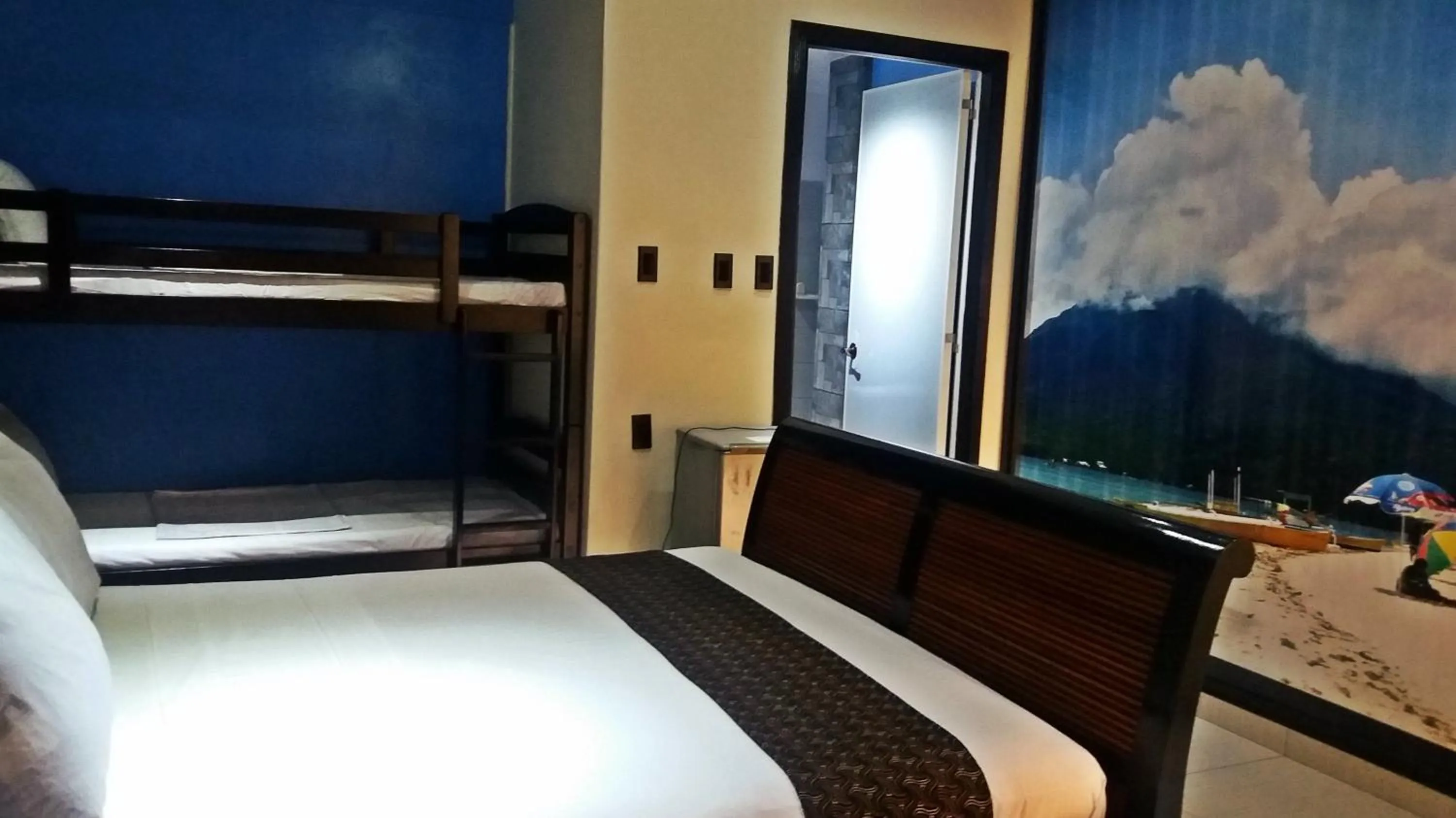 Bed in Kurma Eco Beach Lodge