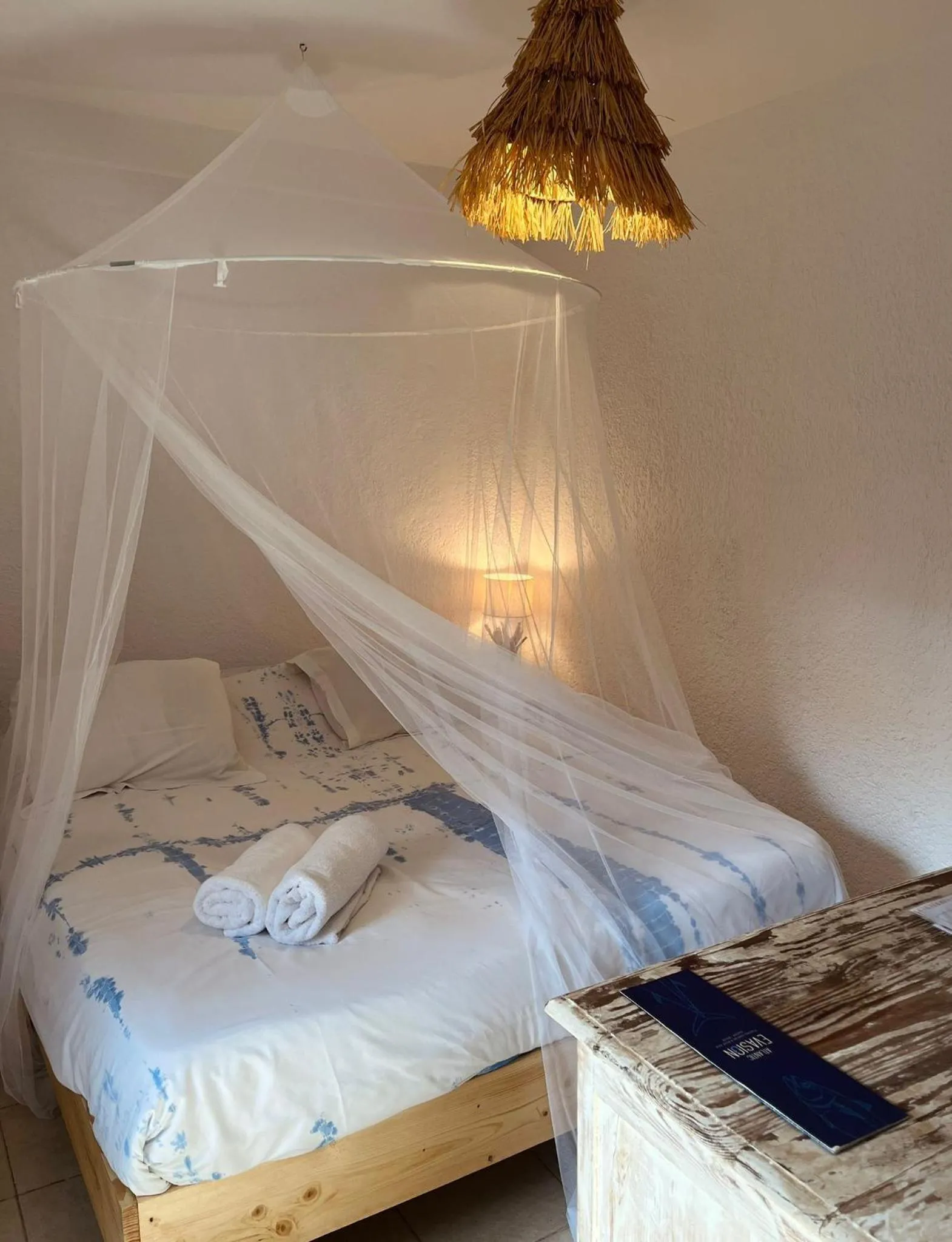 Bed in La Cabane du Pêcheur Atlantic Evasion