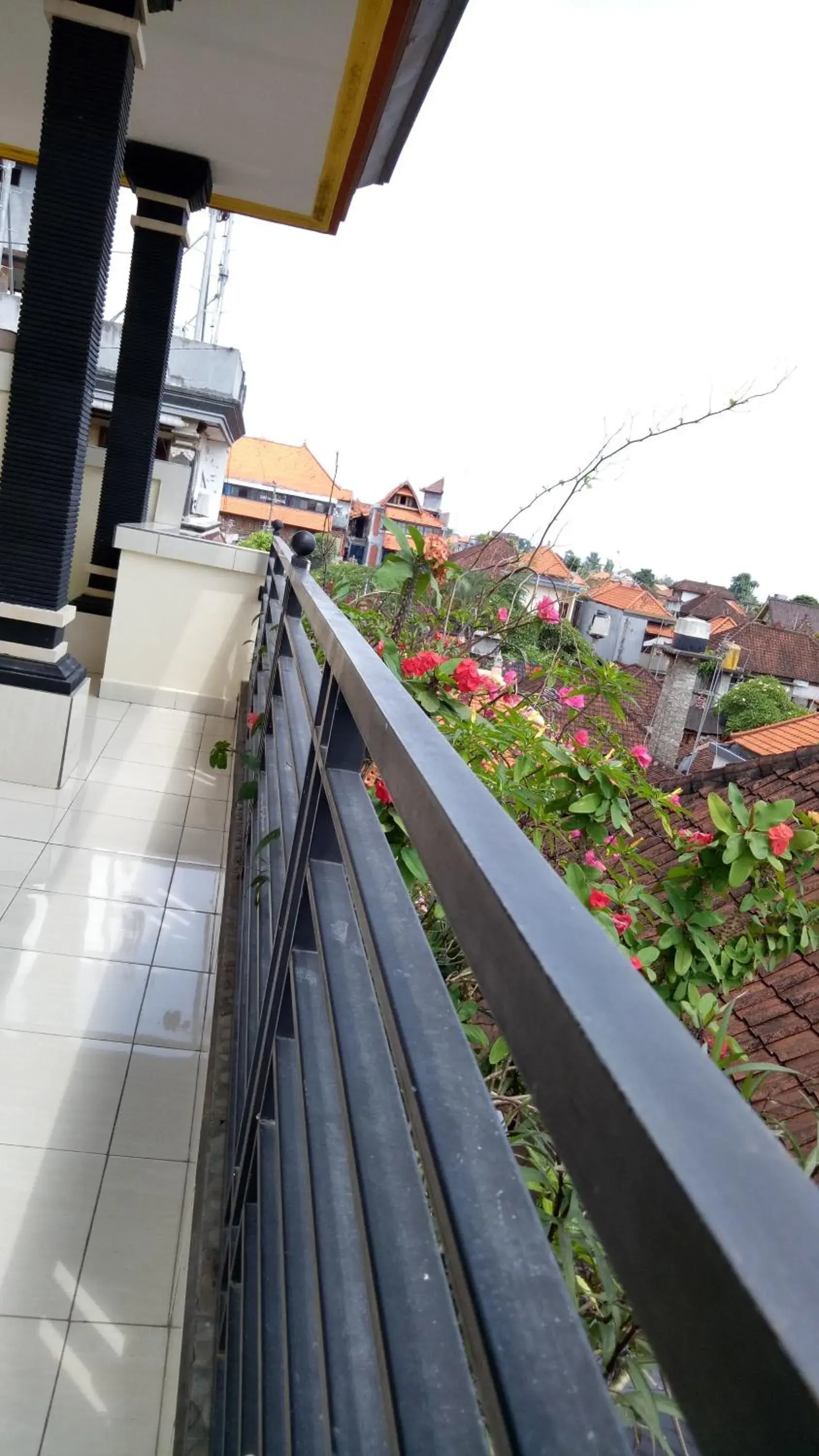Single Room - single occupancy in Kabera House 2 Single Room - single occupancy in Kabera House 2
