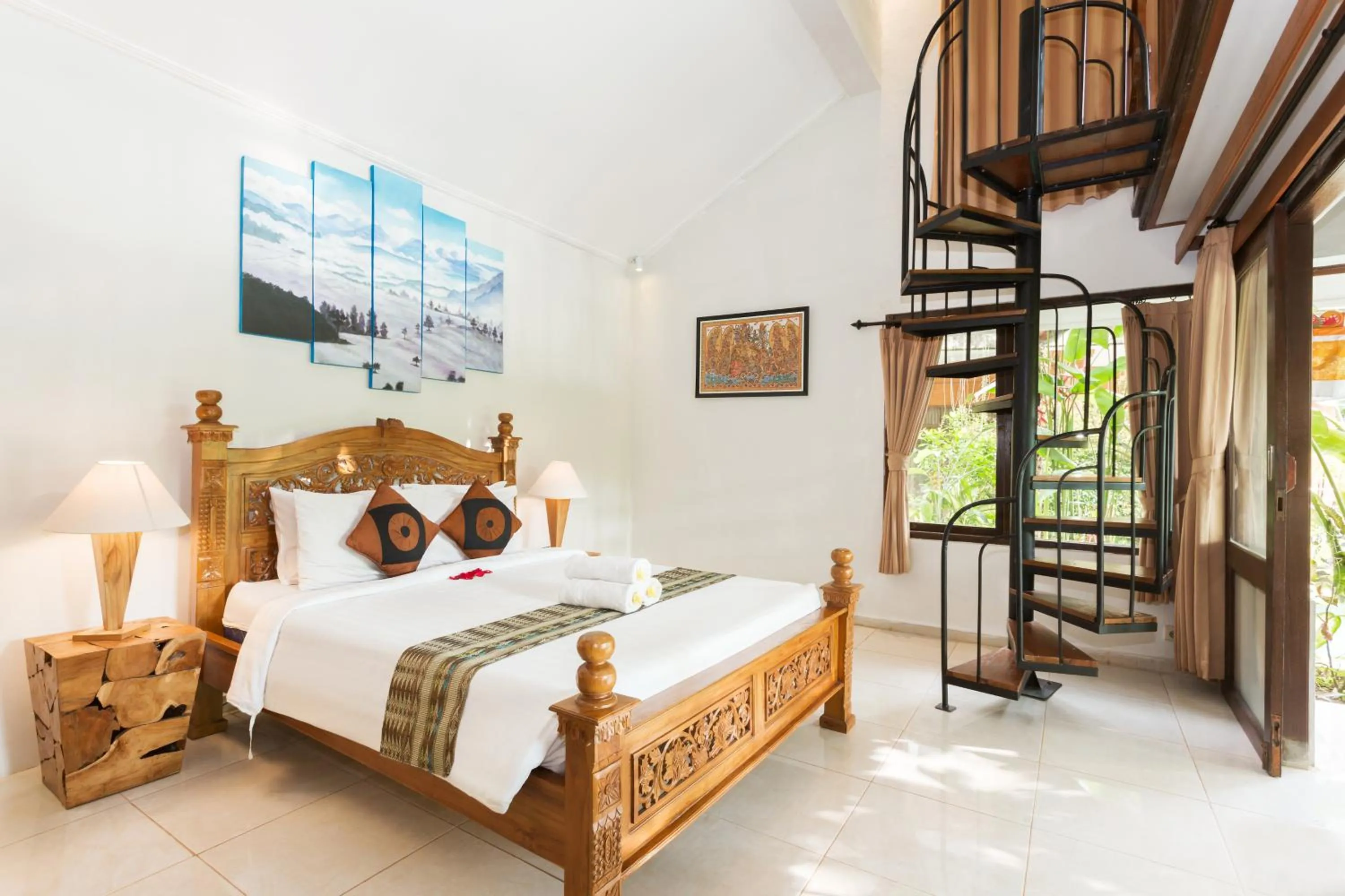 Bedroom, Bed in Rahayu Suites Monkey Forest Ubud