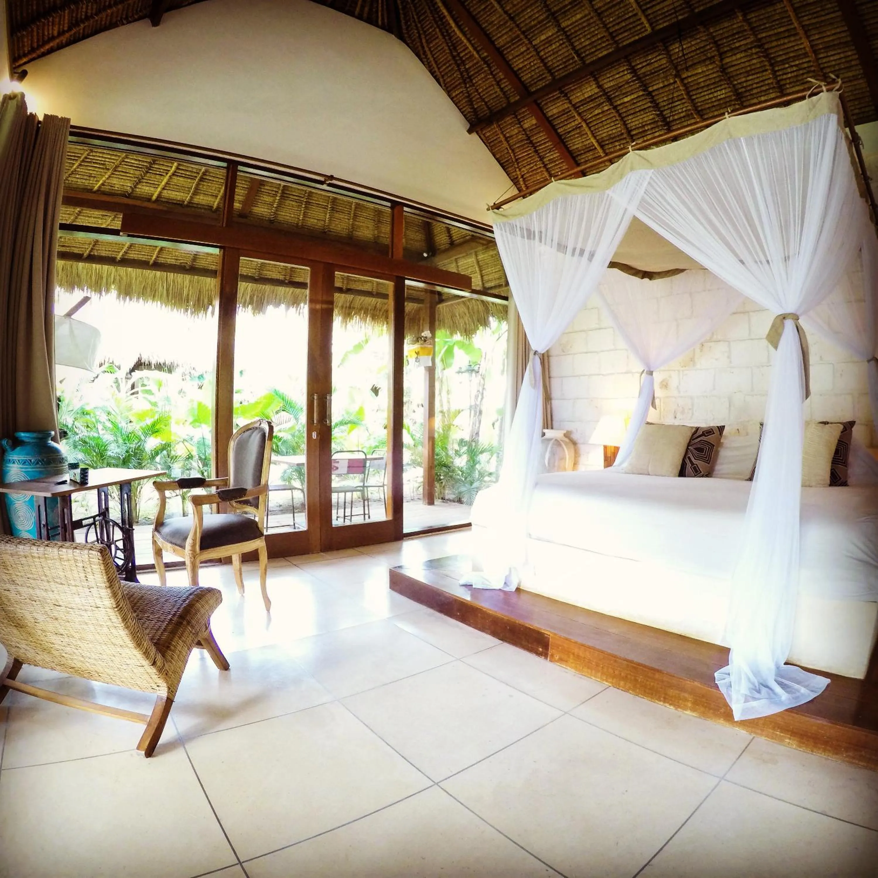 Photo of the whole room, Bed in La Cabane