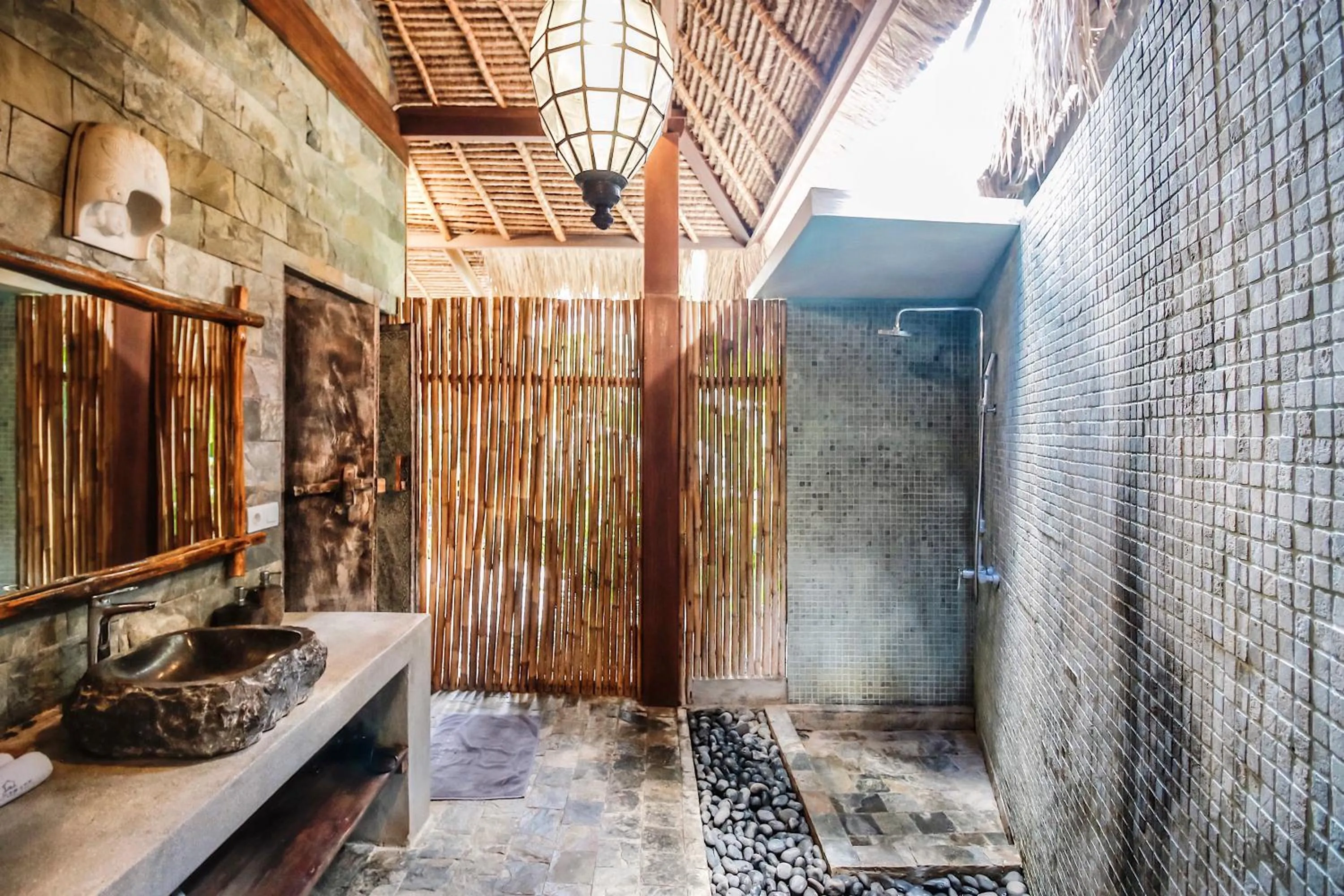 Bathroom in La Cabane