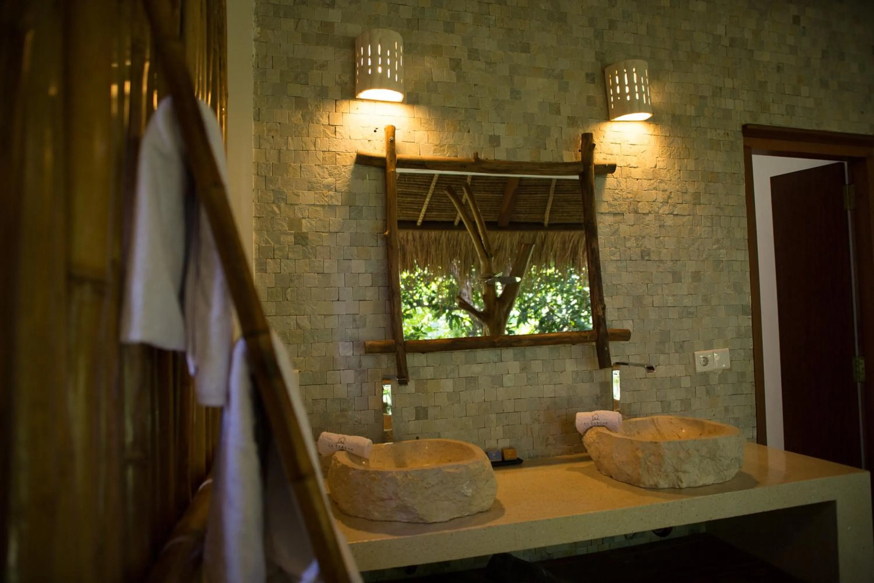 Decorative detail in La Cabane