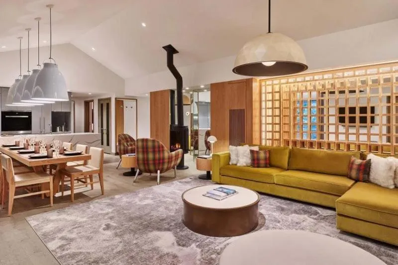 Property building in Downtown Aspen Luxury 3 Bedroom Residence