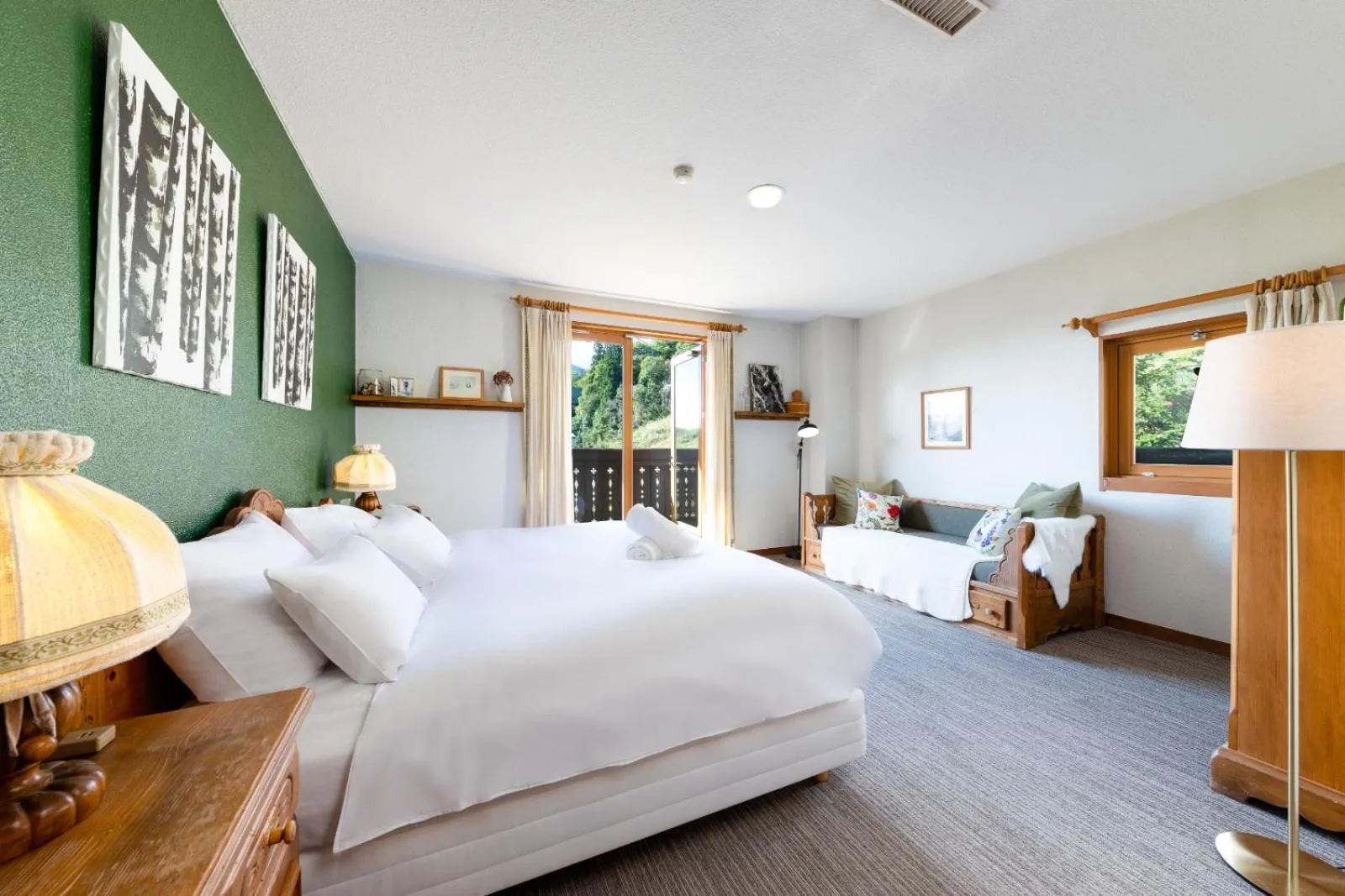 Photo of the whole room, Bed in Marillen Hotel by HHG