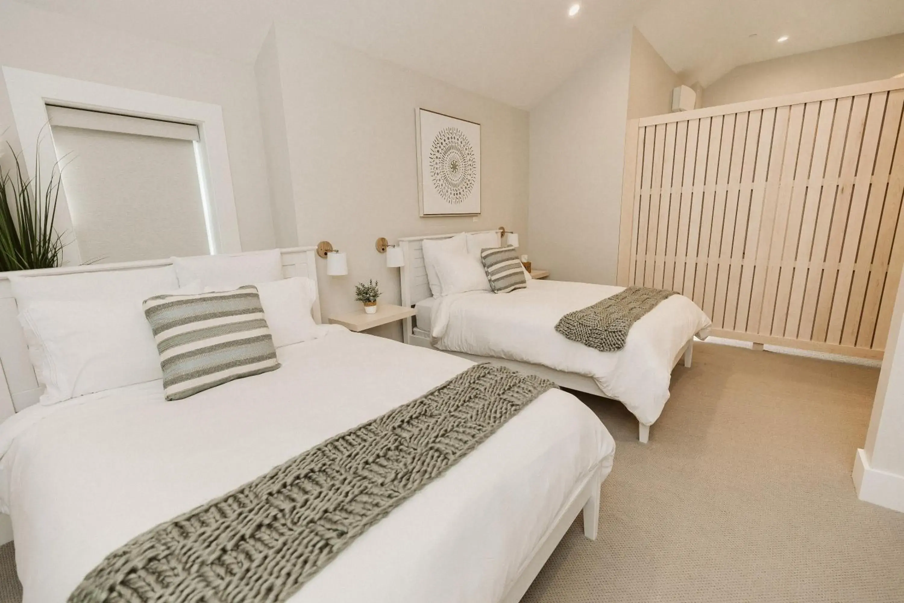 Queen Suite in Grasshopper Inn Queen Suite in Grasshopper Inn