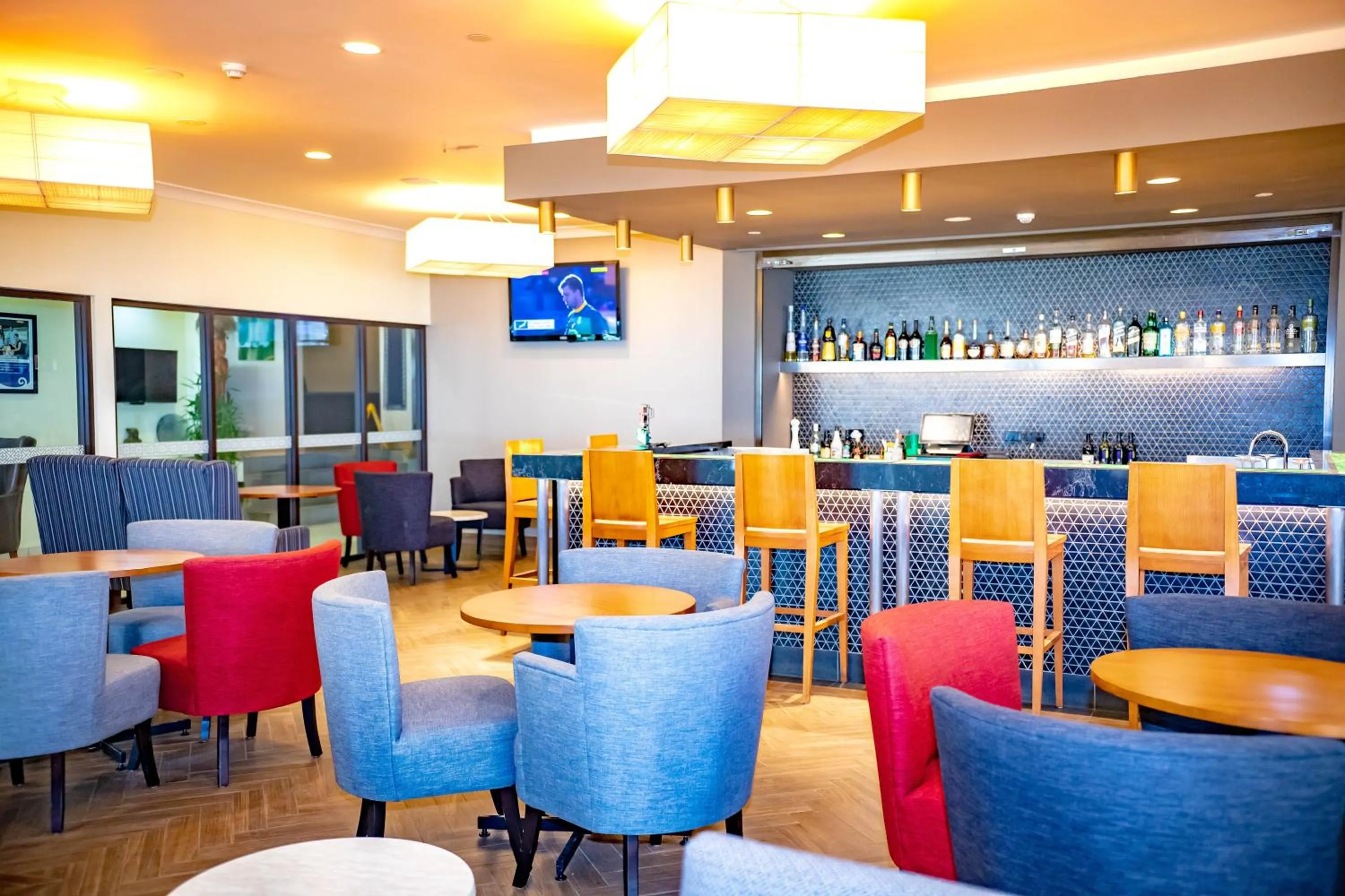 Lounge or bar in Highlander Hotel