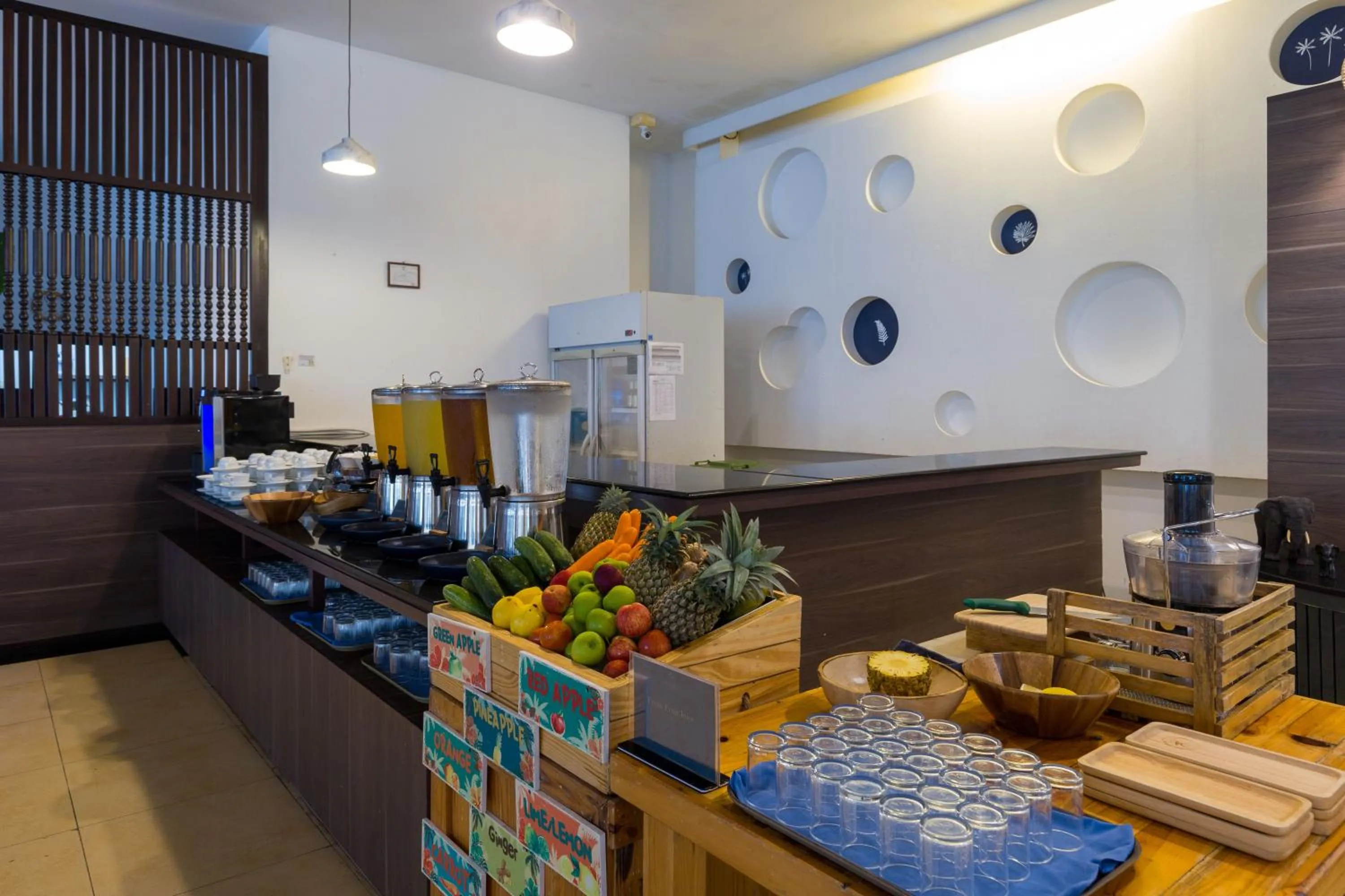 Restaurant/places to eat in Arinara Beach Resort Phuket - SHA Extra Plus