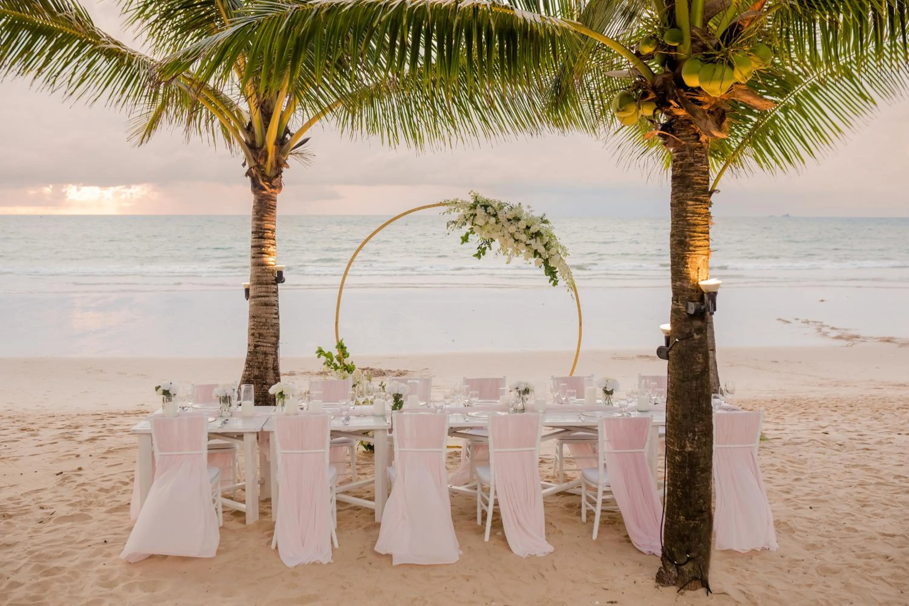 Day in Arinara Beach Resort Phuket - SHA Extra Plus