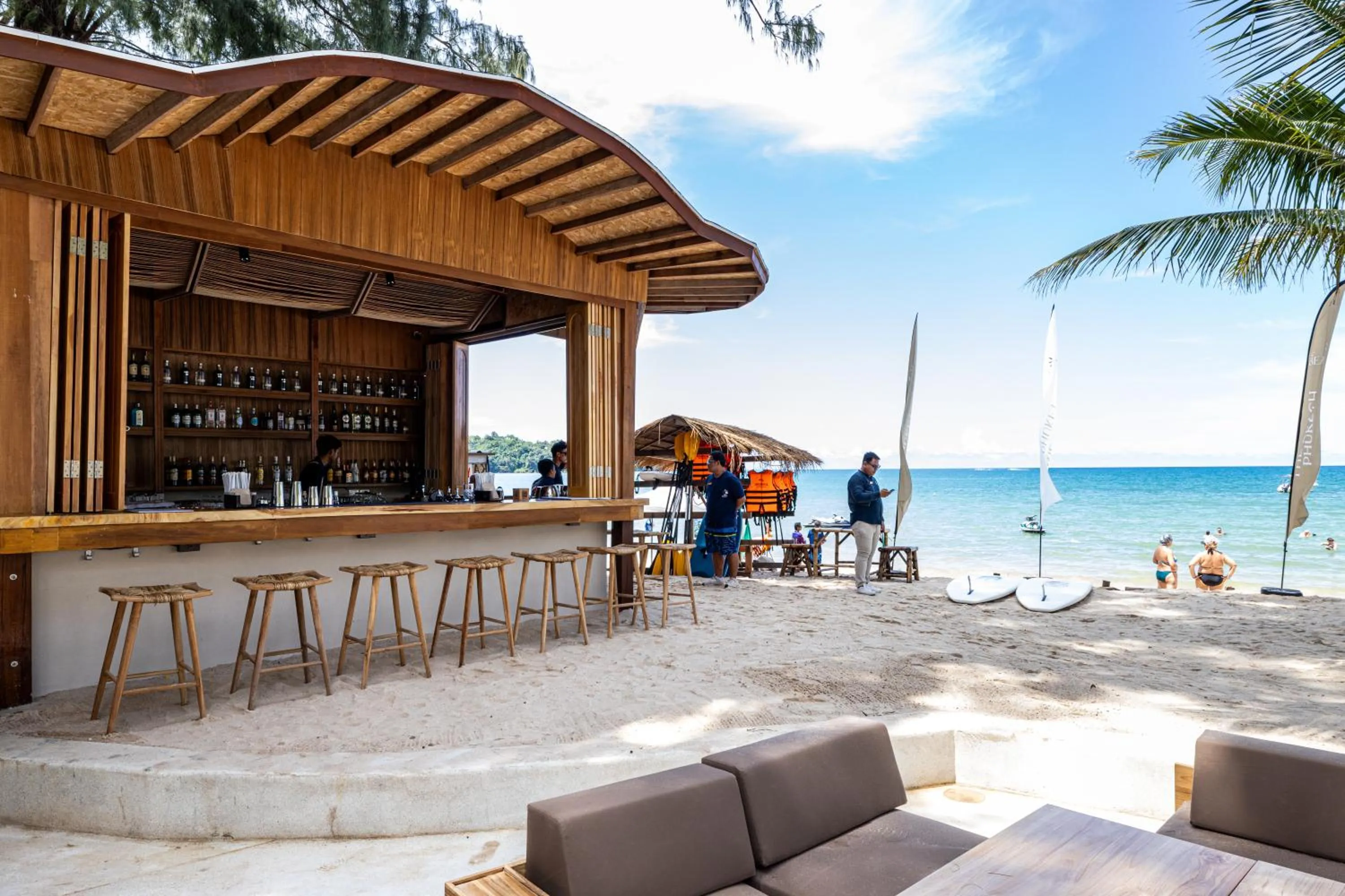 Restaurant/places to eat in Arinara Beach Resort Phuket - SHA Extra Plus