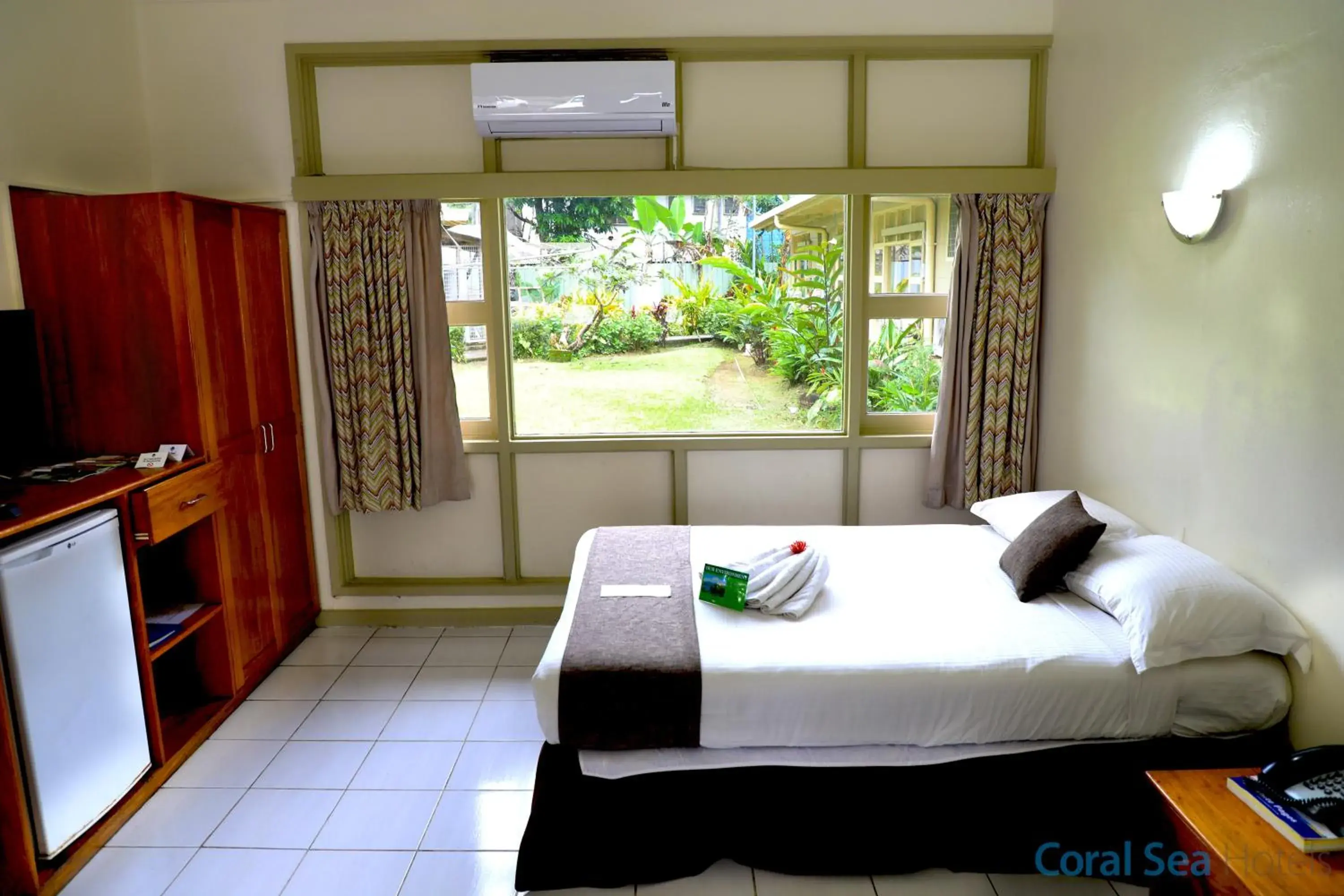 Deluxe Room in Huon Gulf Hotel Deluxe Room in Huon Gulf Hotel