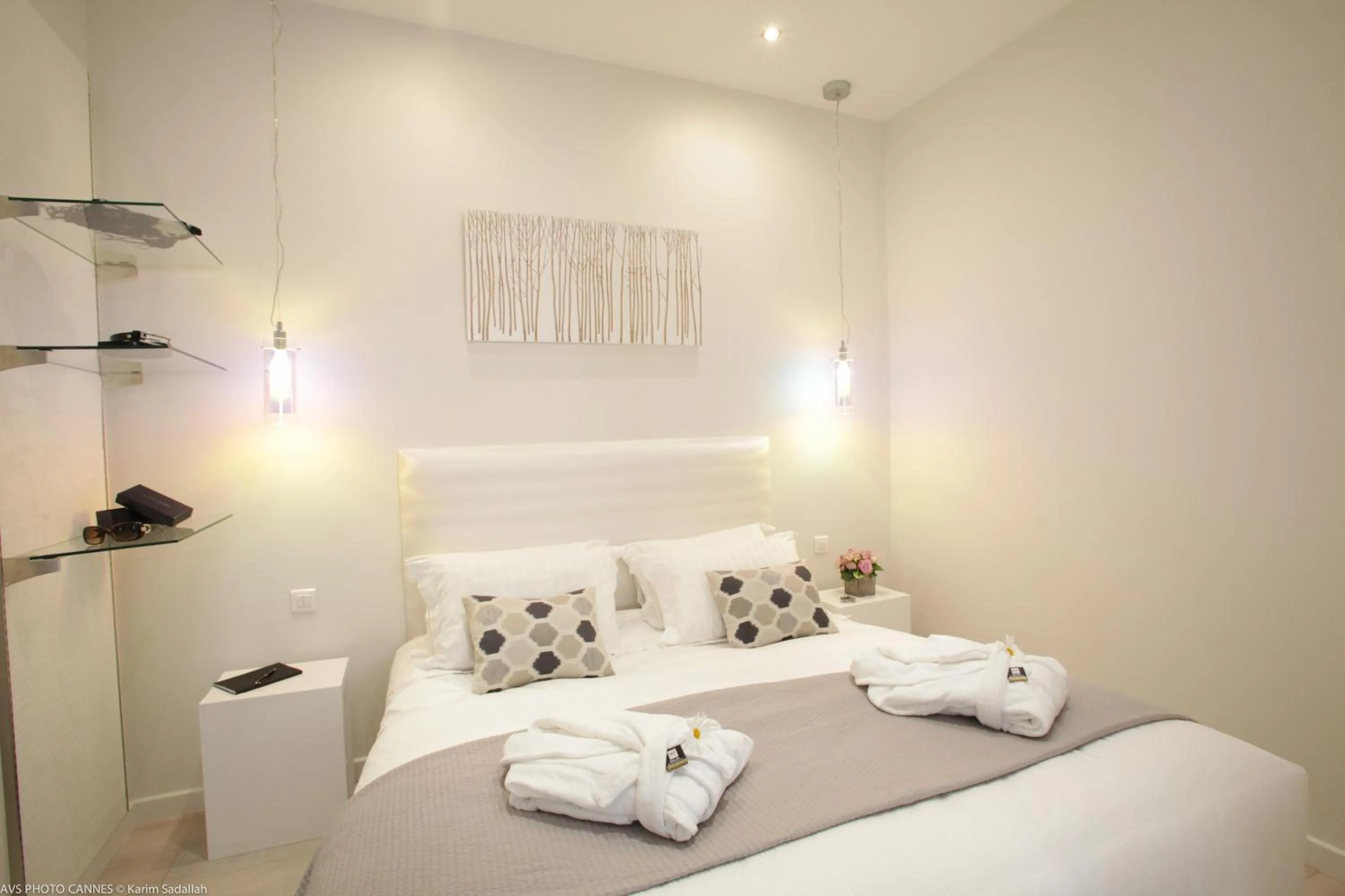 Bed in O Carré Croisette Cannes