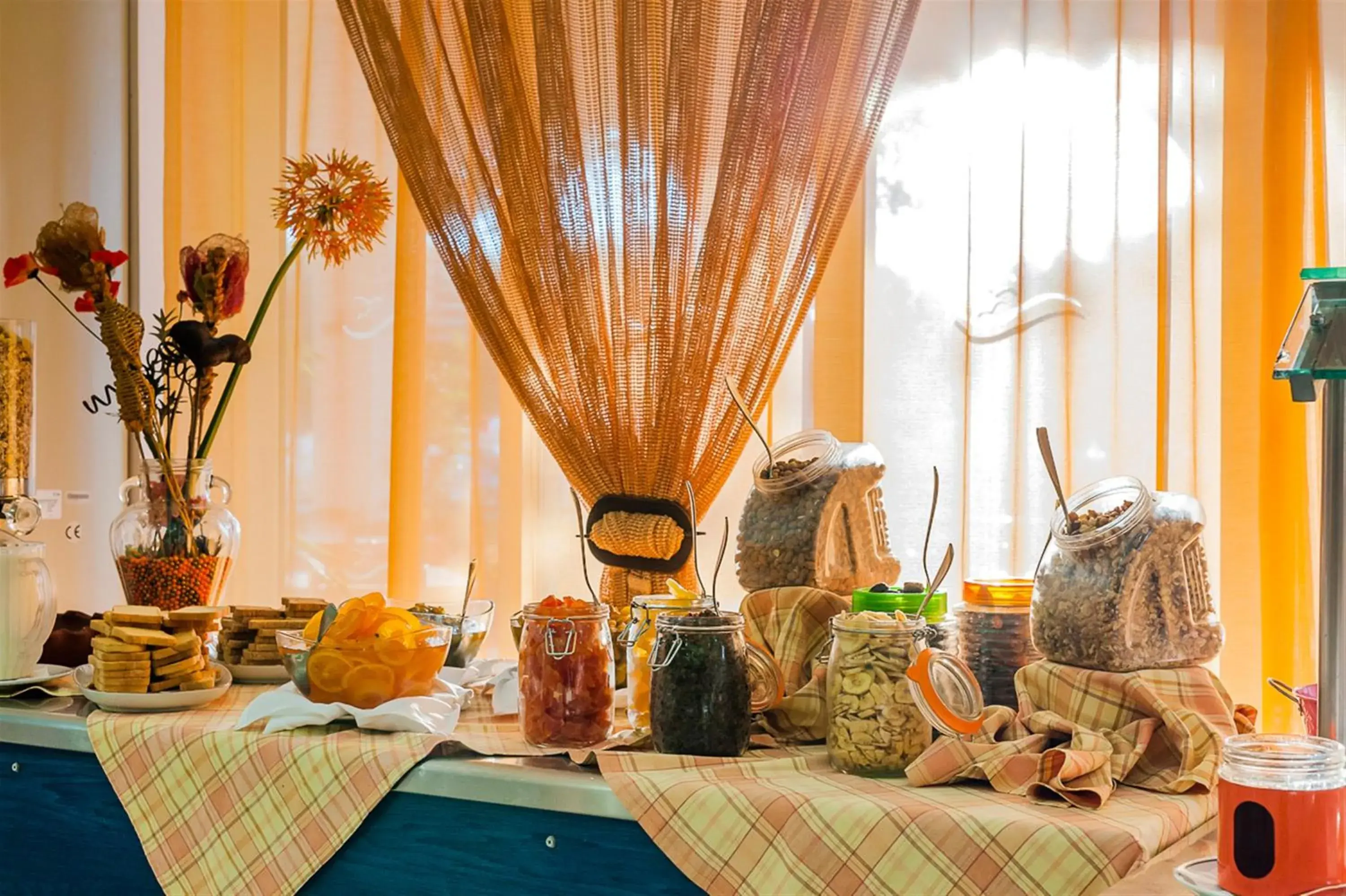 Restaurant/places to eat in Irene Palace Beach Resort Restaurant/places to eat in Irene Palace Beach Resort