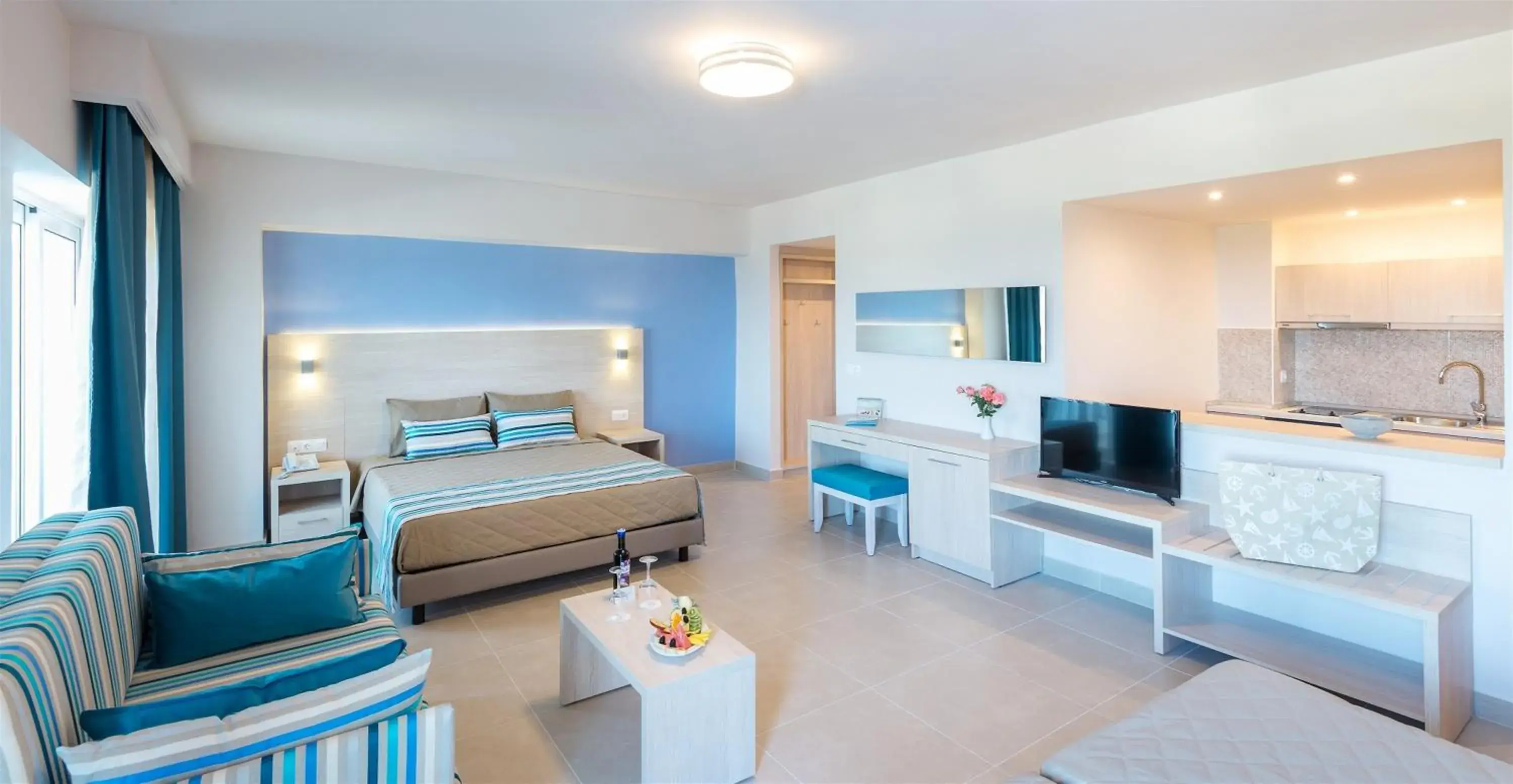 Bedroom in Irene Palace Beach Resort Bedroom in Irene Palace Beach Resort