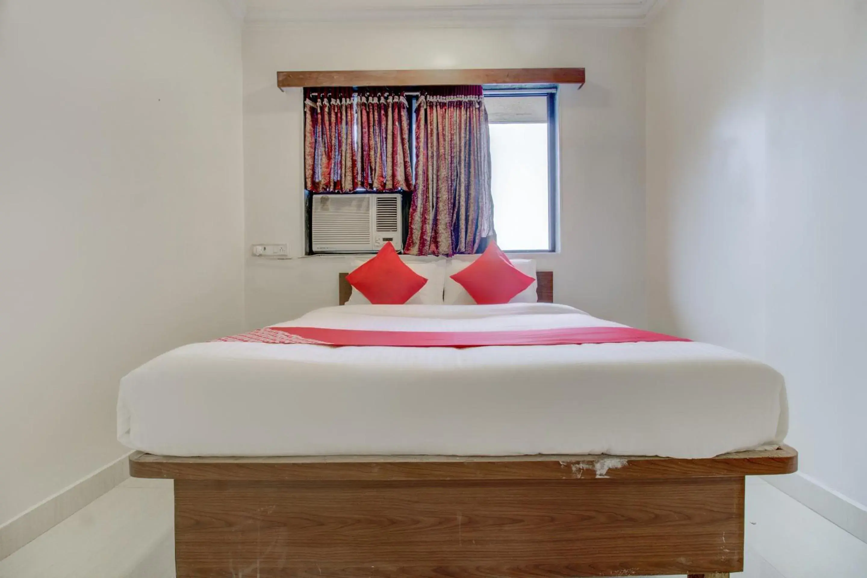 Bedroom, Bed in Hotel O Della Comforts Bedroom, Bed in Hotel O Della Comforts