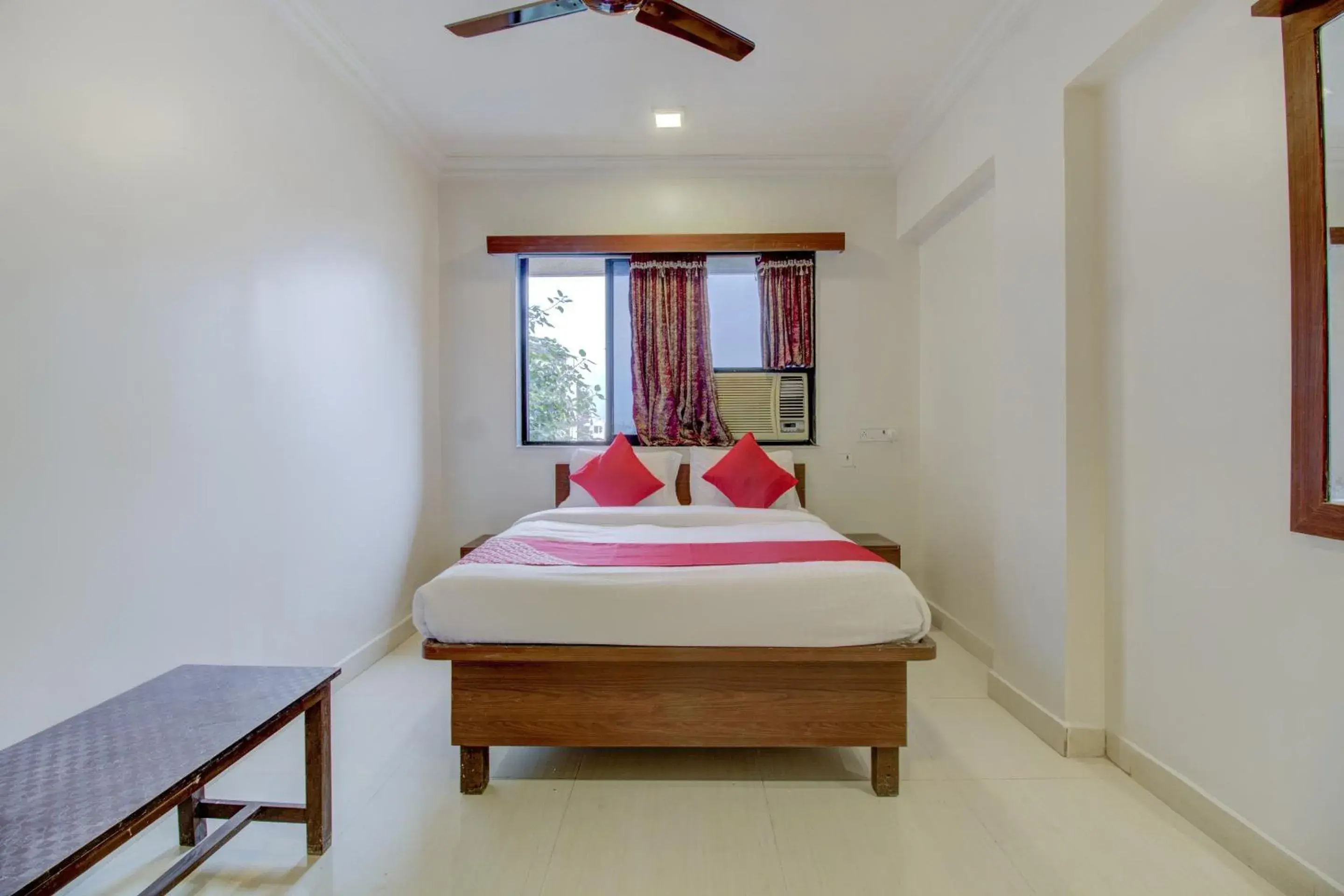 Facade/entrance, Bed in Hotel O Della Comforts Facade/entrance, Bed in Hotel O Della Comforts