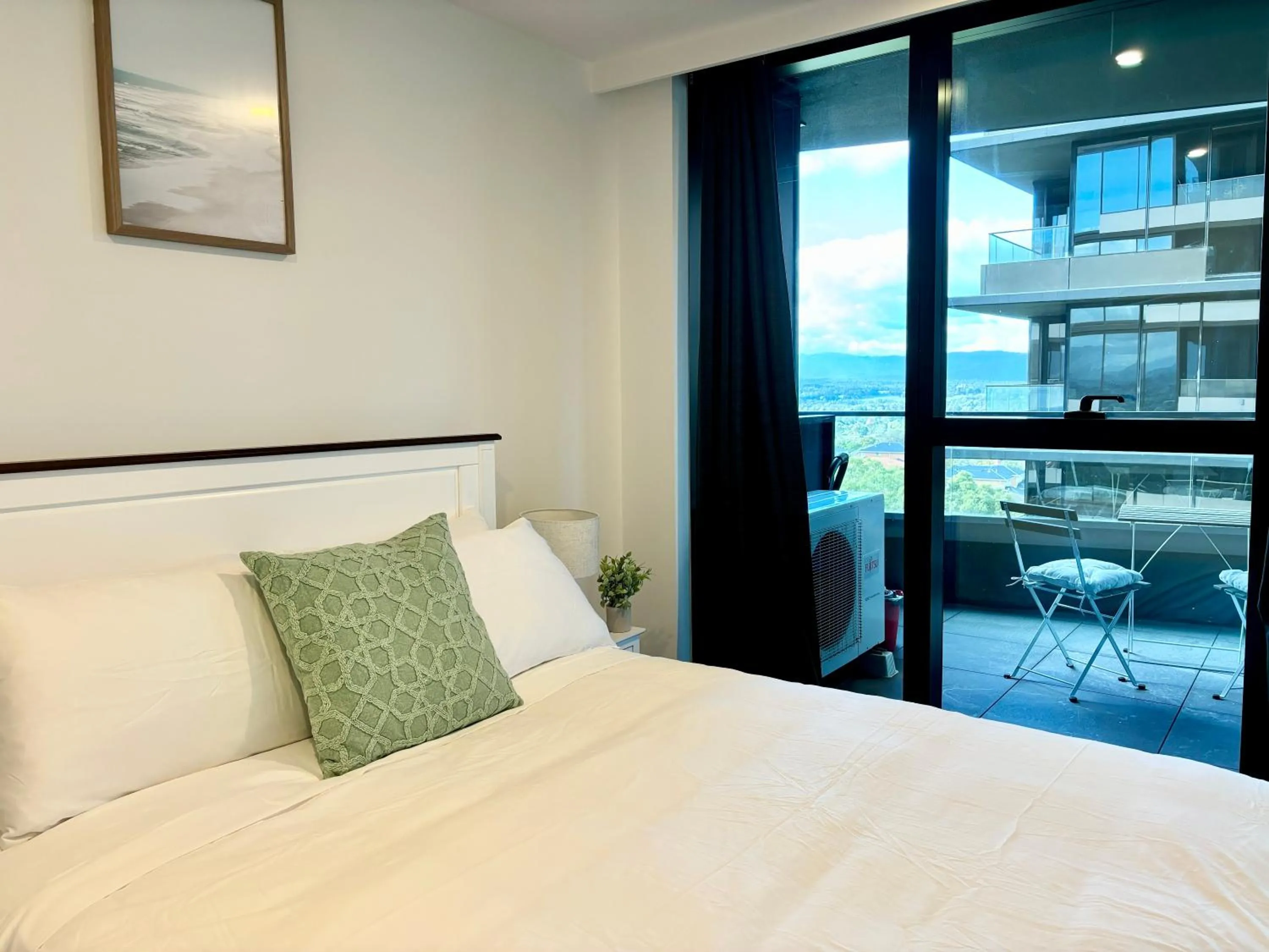 Bed in Skygarden Luxury Condo