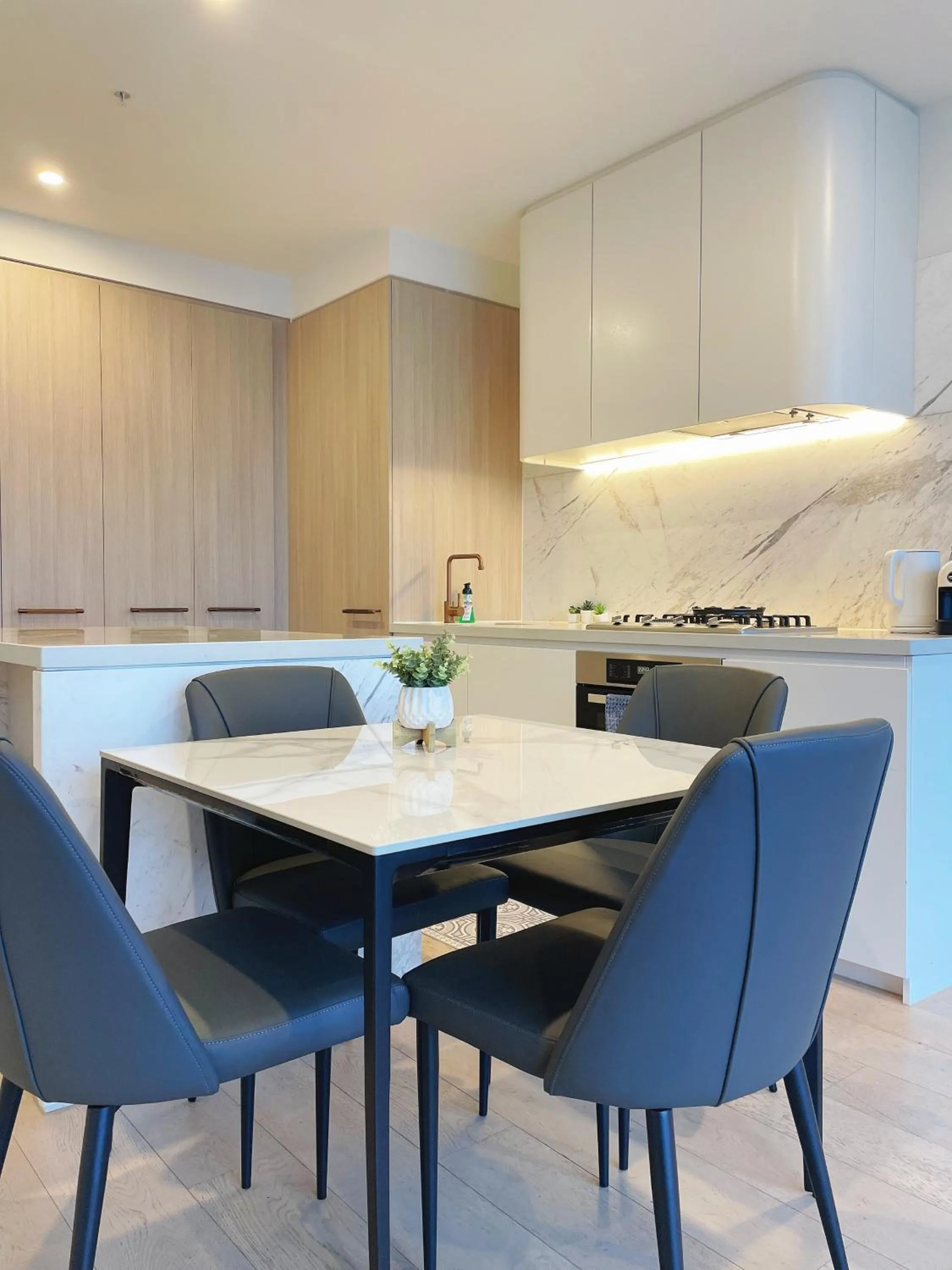 Kitchen or kitchenette in Skygarden Luxury Condo