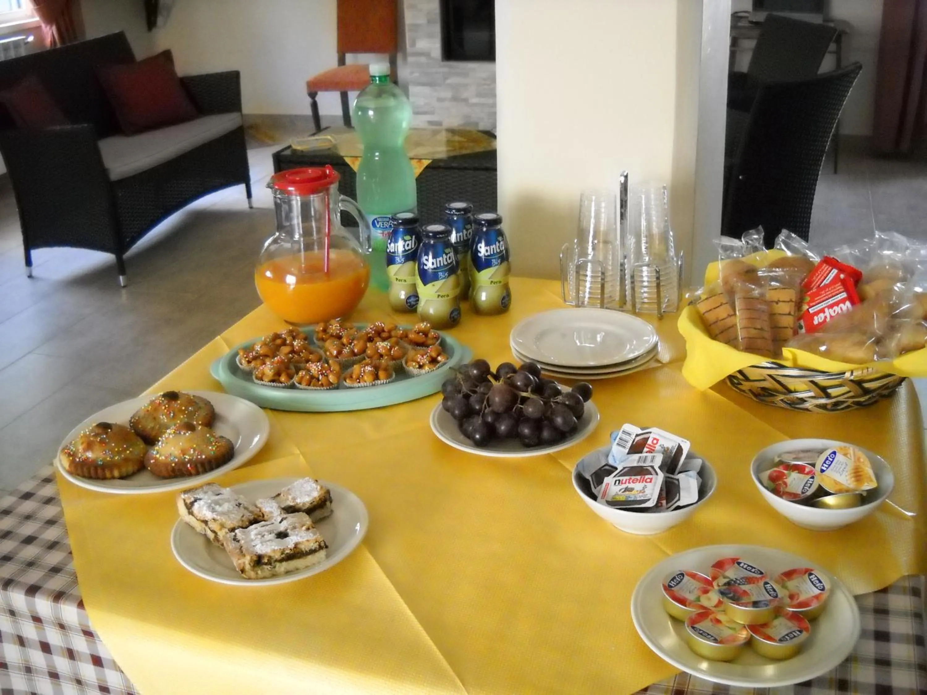 Lounge or bar in La Regina di Adrano