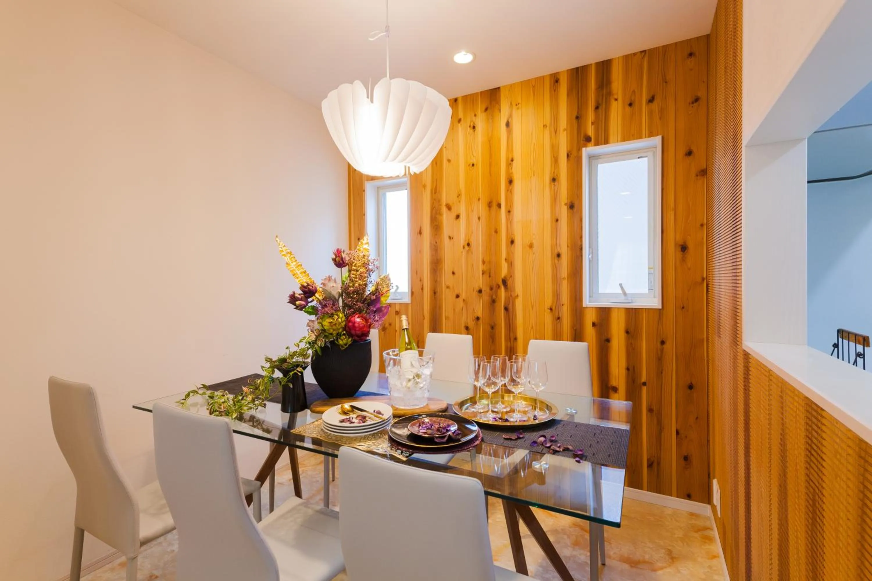 Dining area in Prestige Suites Osaka Kishinosato-Tamade