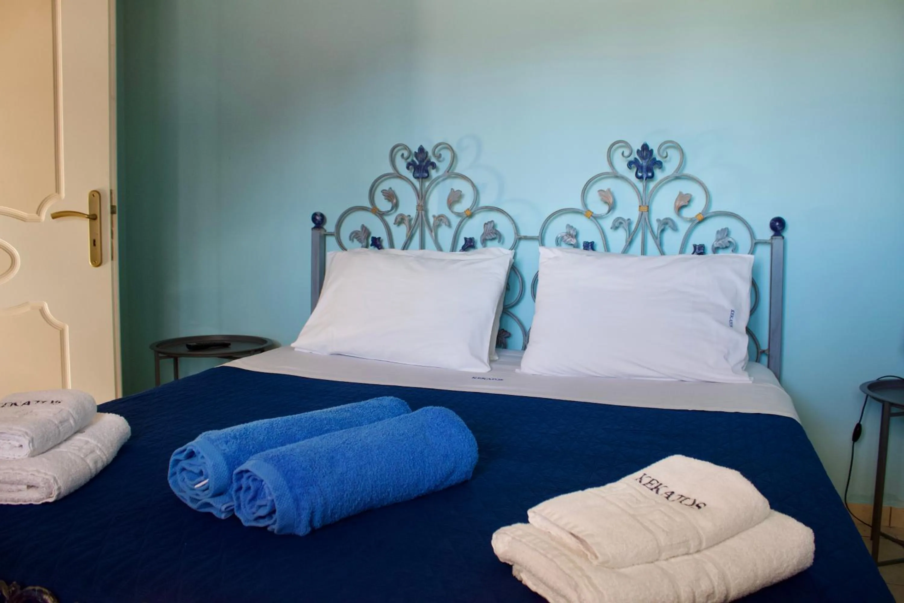 Bedroom, Bed in Kekatos Studios