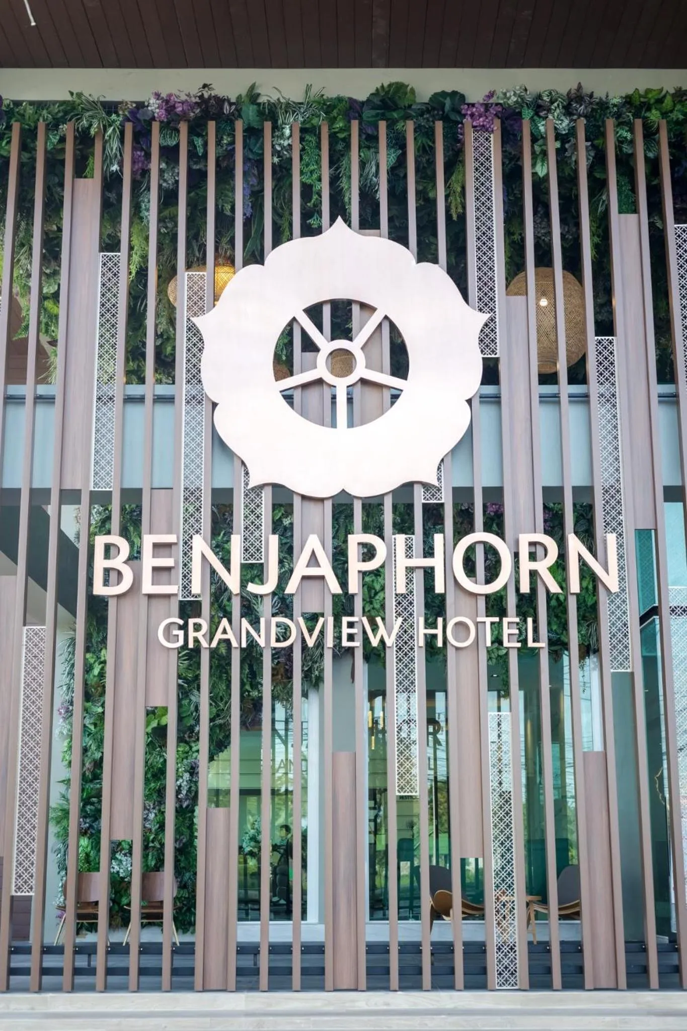 Benjaphorn Grandview Hotel
