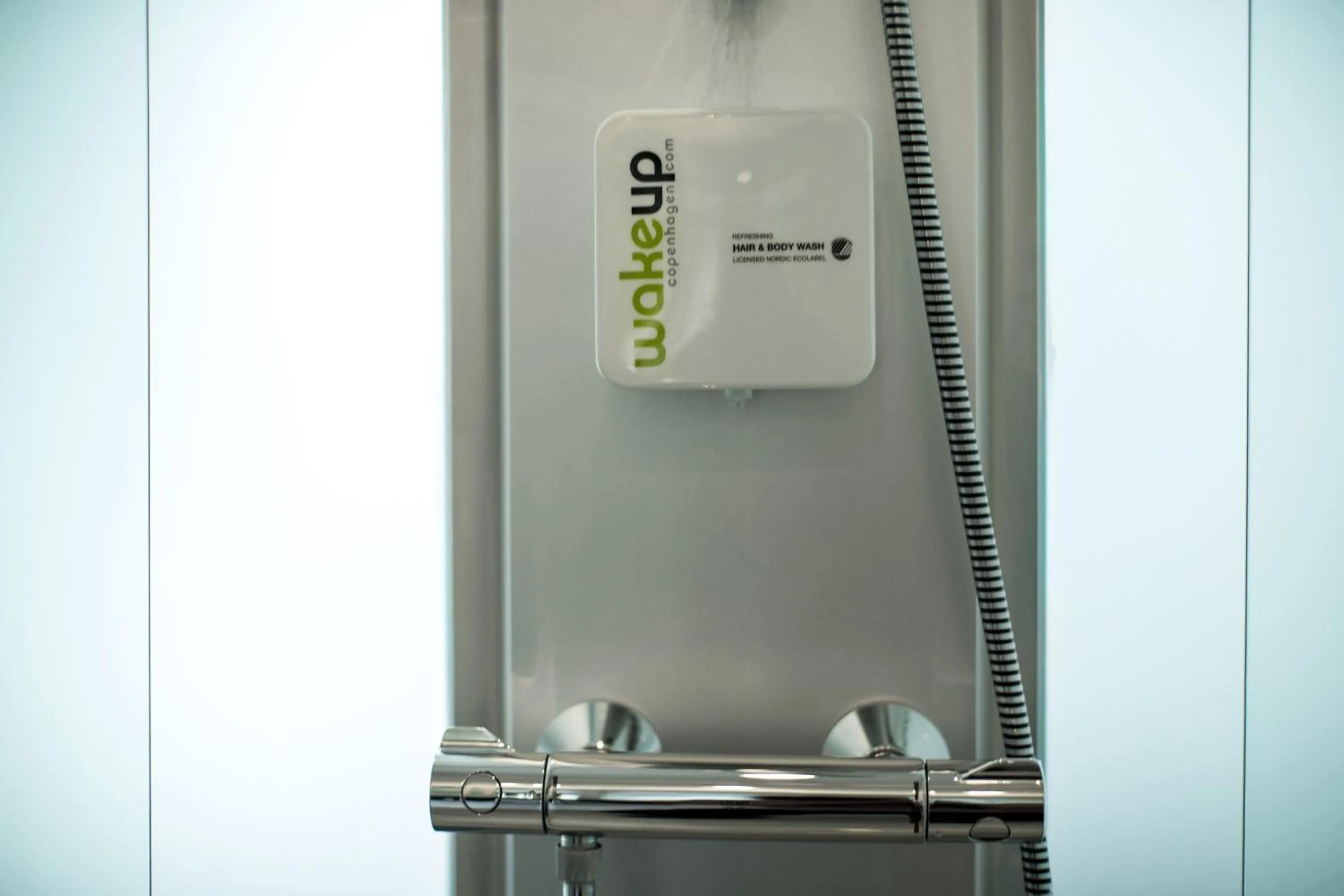 Shower in Wakeup Copenhagen - Borgergade