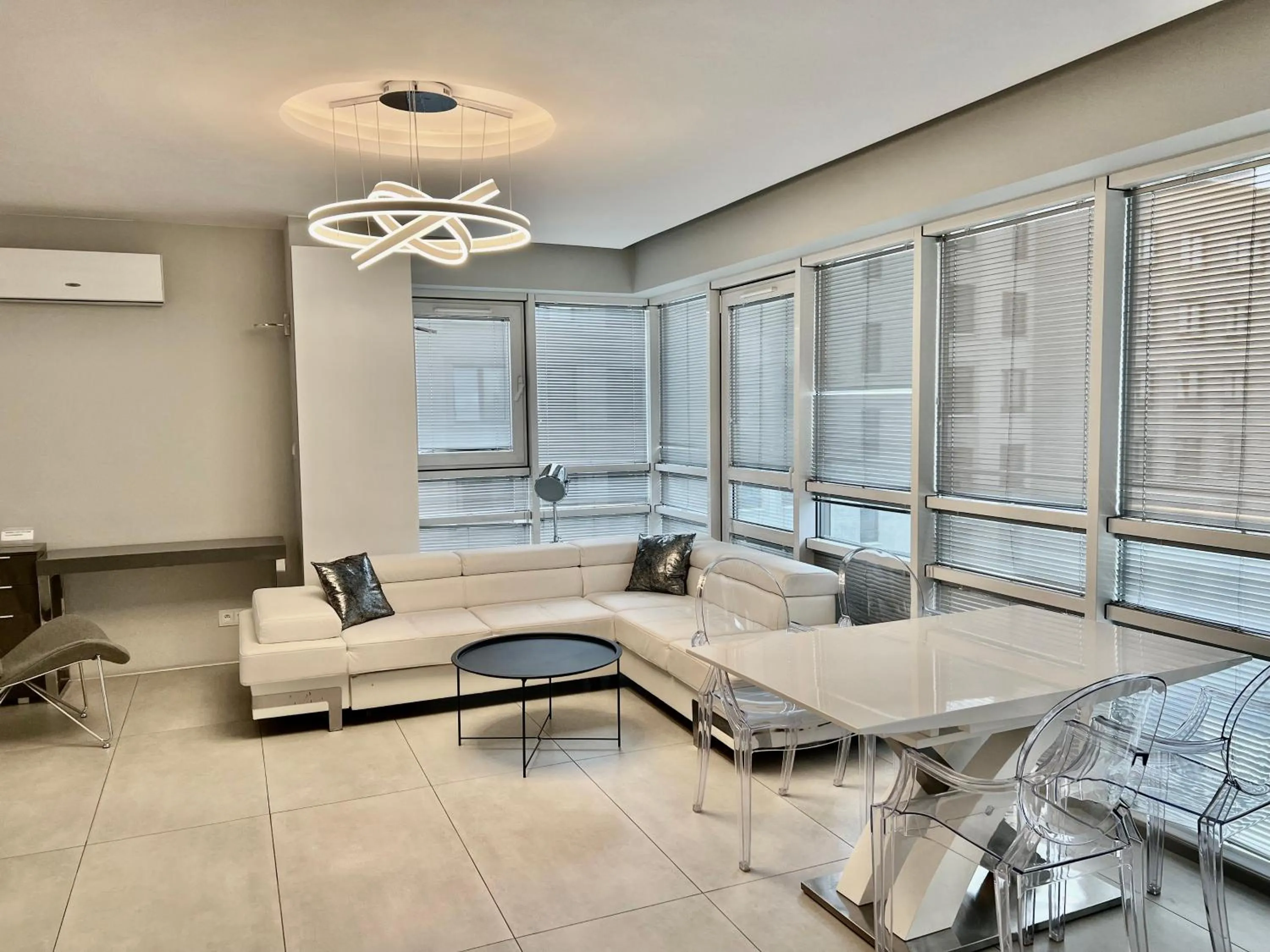 Living room in Platinum Towers Central Apartments