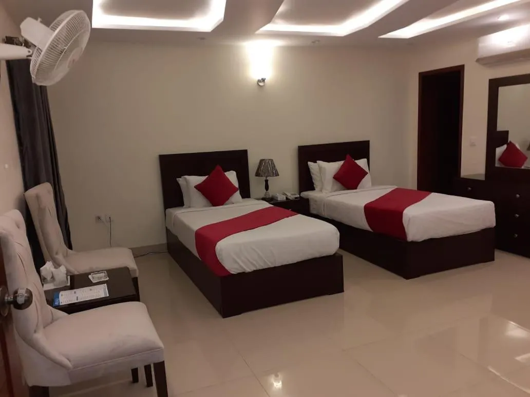 Hotel Noor Plaza