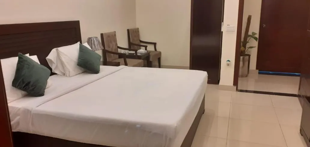 Hotel Noor Plaza