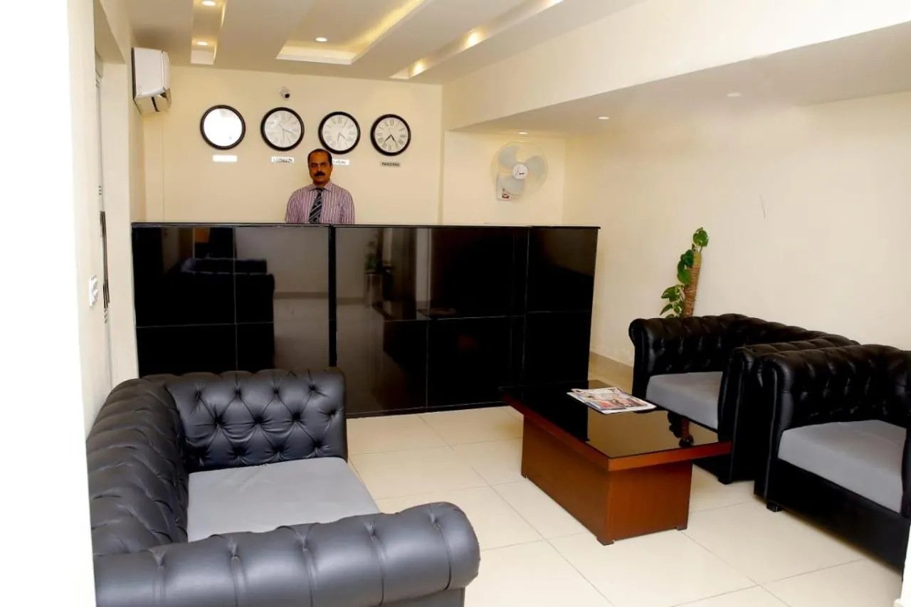 Hotel Noor Plaza