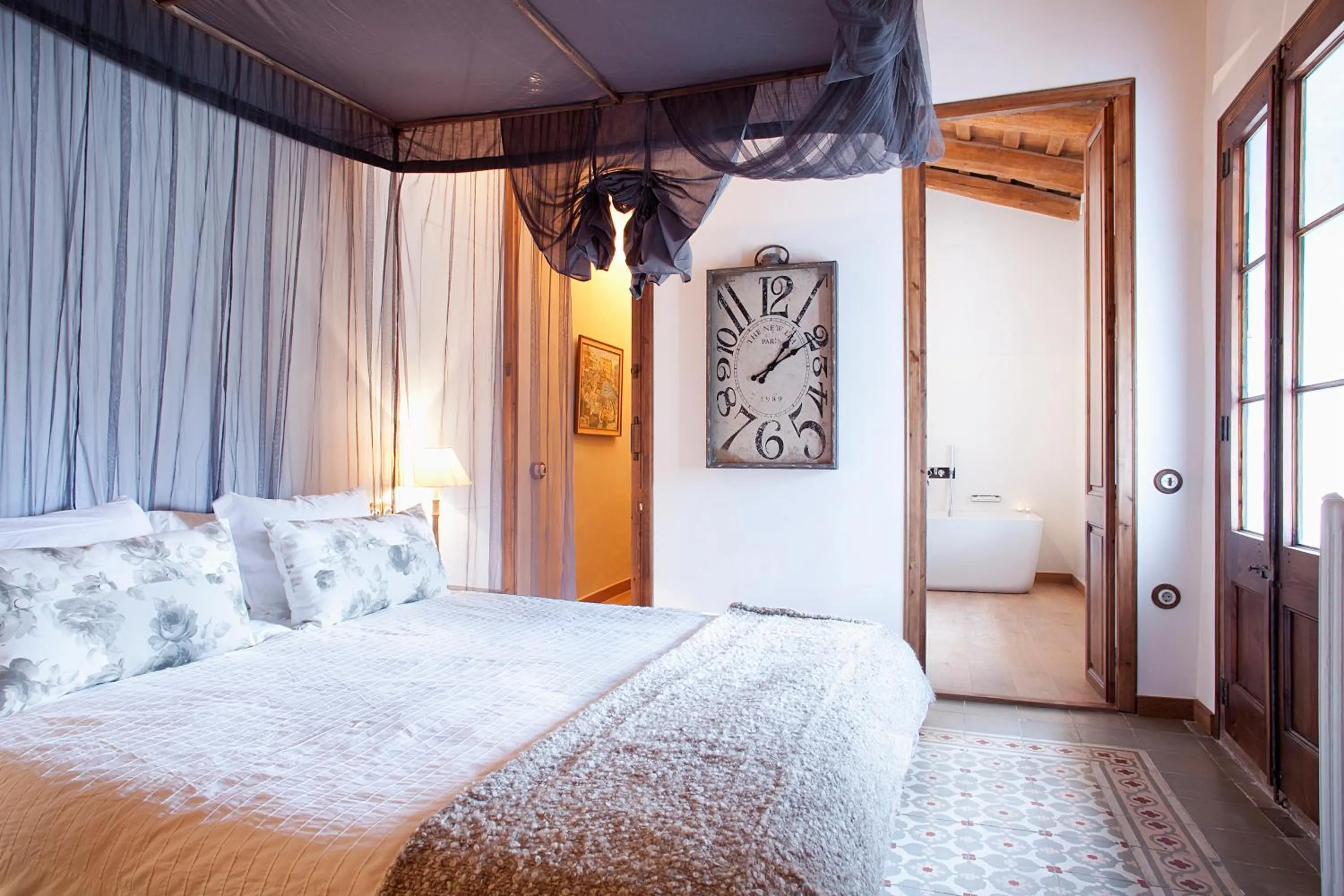 Bedroom, Bed in Can Borrell