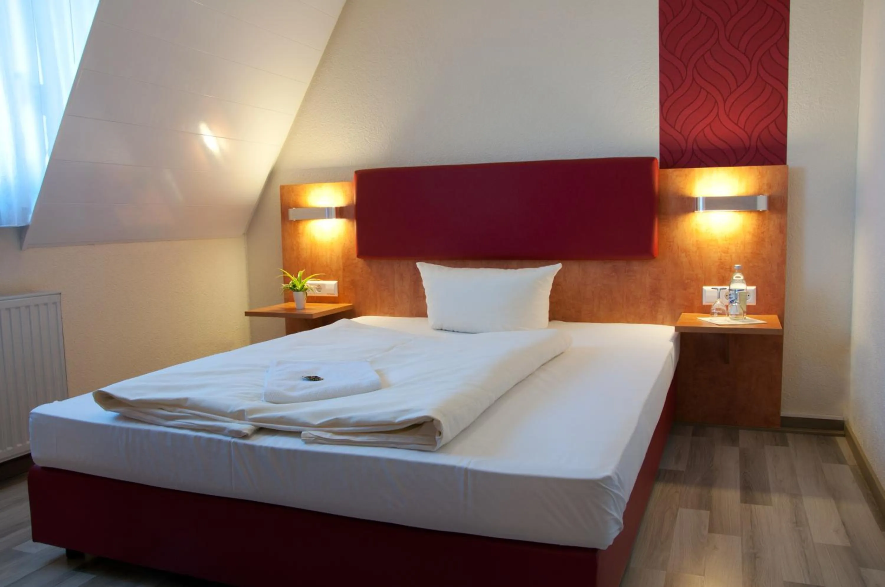 Bedroom, Bed in Landhotel Küffner